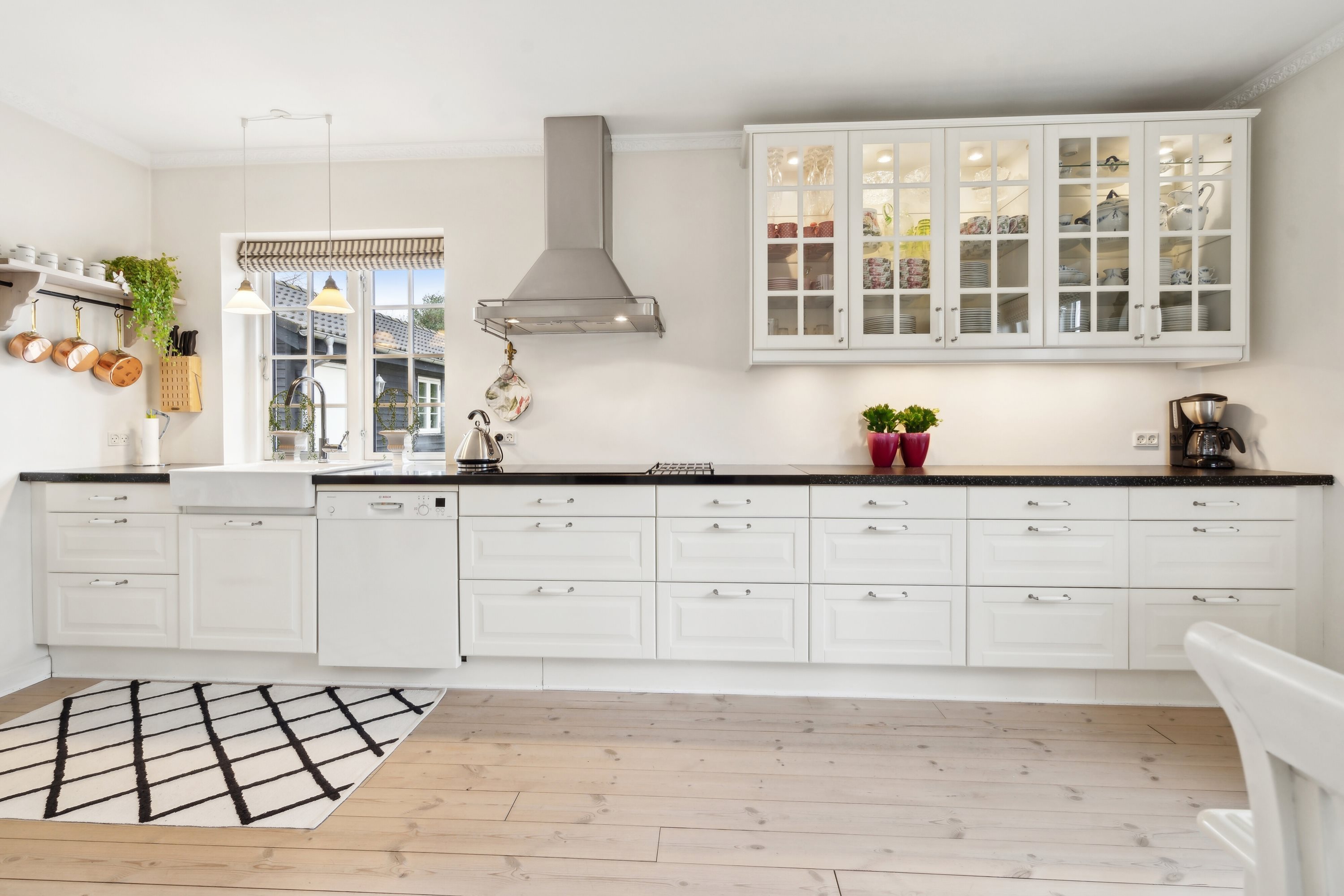 Fremhævet køkken billede i fuldskærmstilstand. Billede af Sdr. Højrupvejen 20, Sønder Højrup, 5750 Ringe