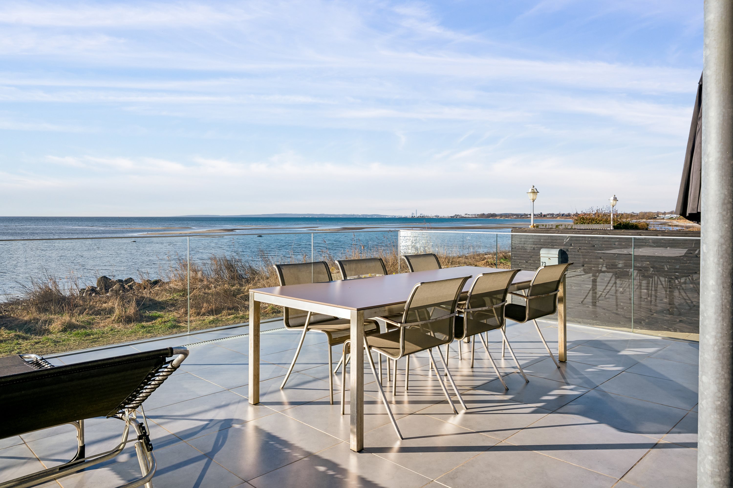 Fremhævet altan billede i fuldskærmstilstand. Billede af Havbakkevej 73, 8250 Egå