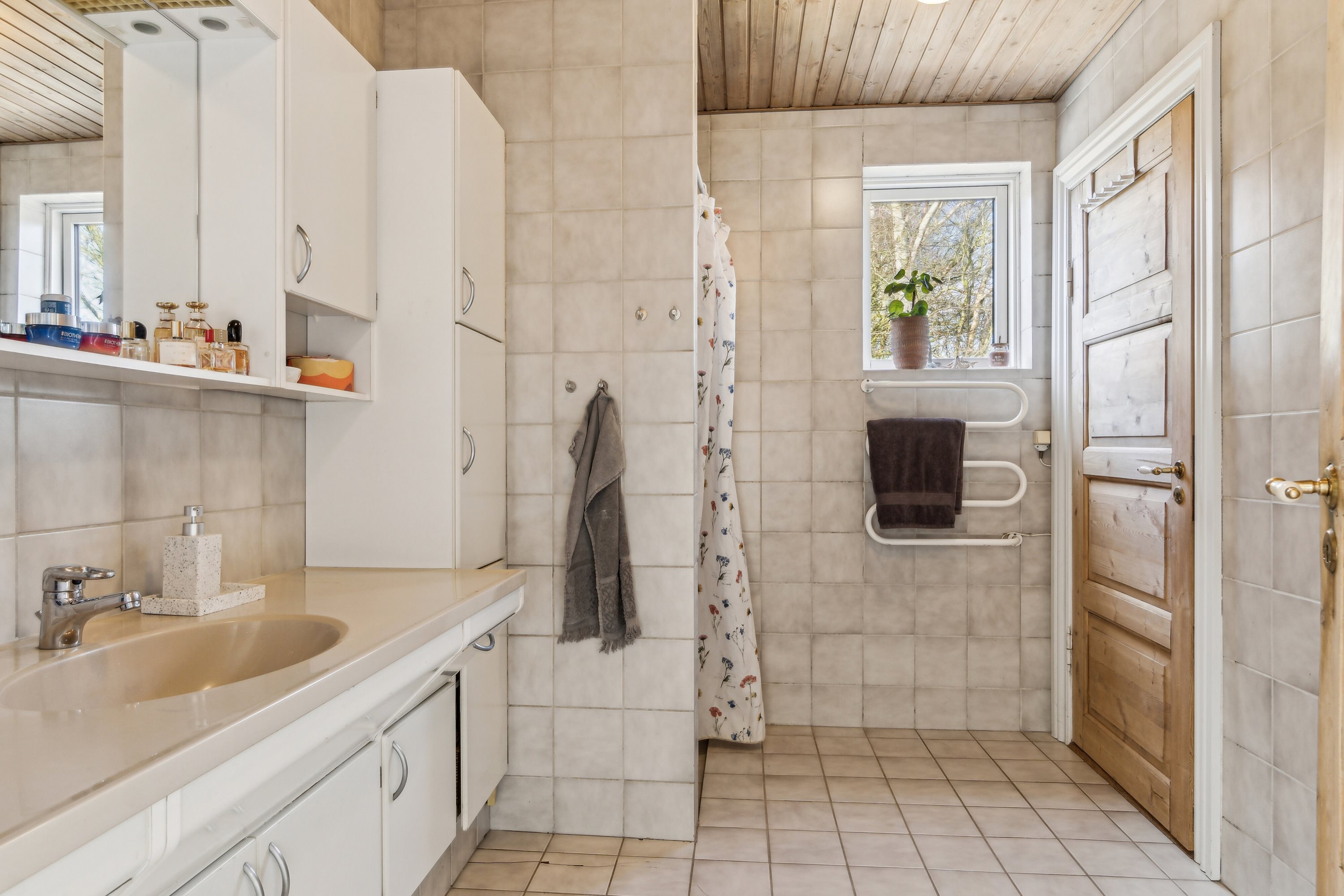 Fremhævet badeværelse billede i fuldskærmstilstand. Billede af Åsvej 4, Silstrup, 7700 Thisted