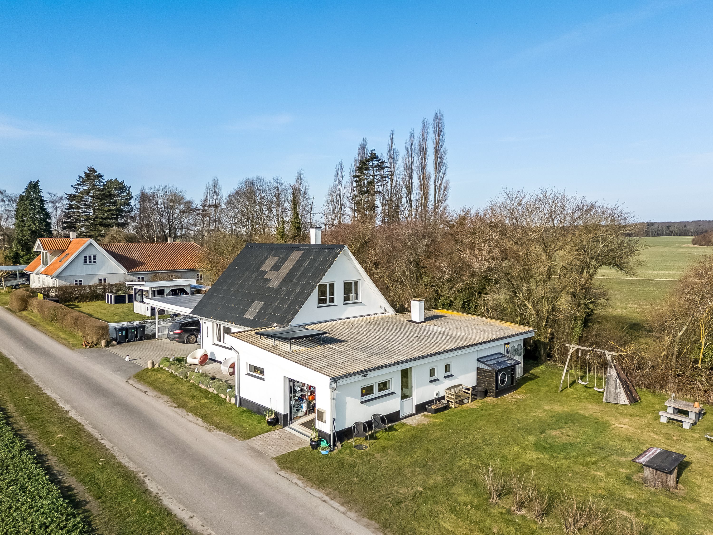 Fremhævet mastefoto billede i fuldskærmstilstand. Billede af Egholm Strandvej 13, 4913 Horslunde