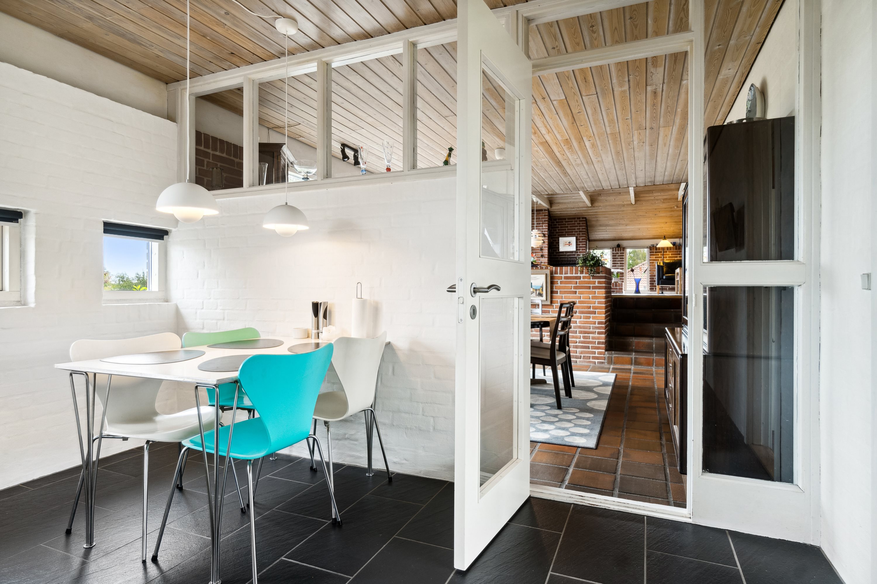 Fremhævet spiseplads billede i fuldskærmstilstand. Billede af Katterhøjvej 9, Skåde, 8270 Højbjerg