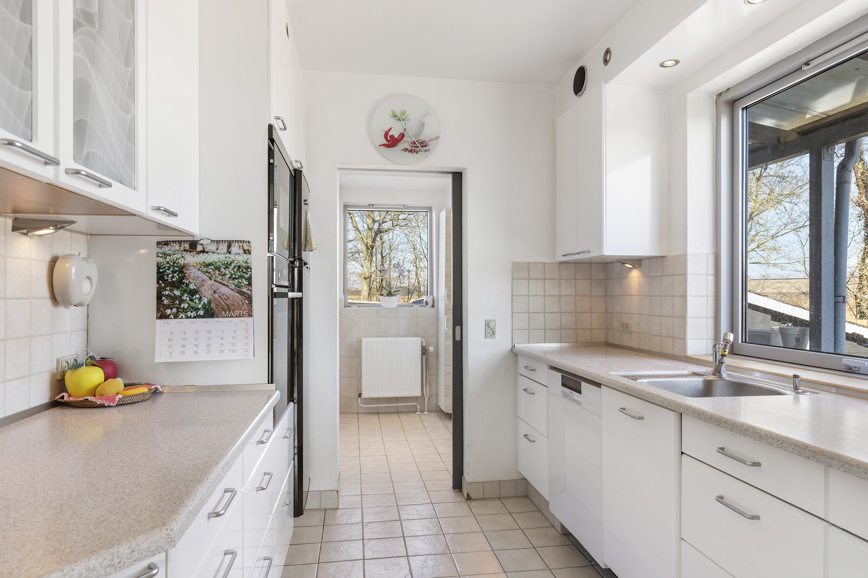 Fremhævet køkken billede i fuldskærmstilstand. Billede af Hørmestedvej 325, Hørmested, 9870 Sindal