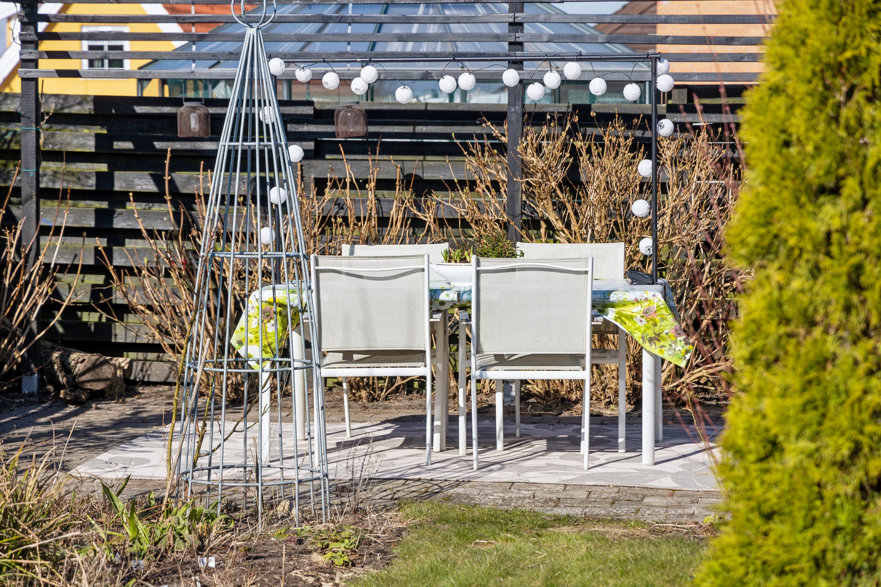 Fremhævet terrasse billede i fuldskærmstilstand. Billede af Toftevej 46, 9400 Nørresundby