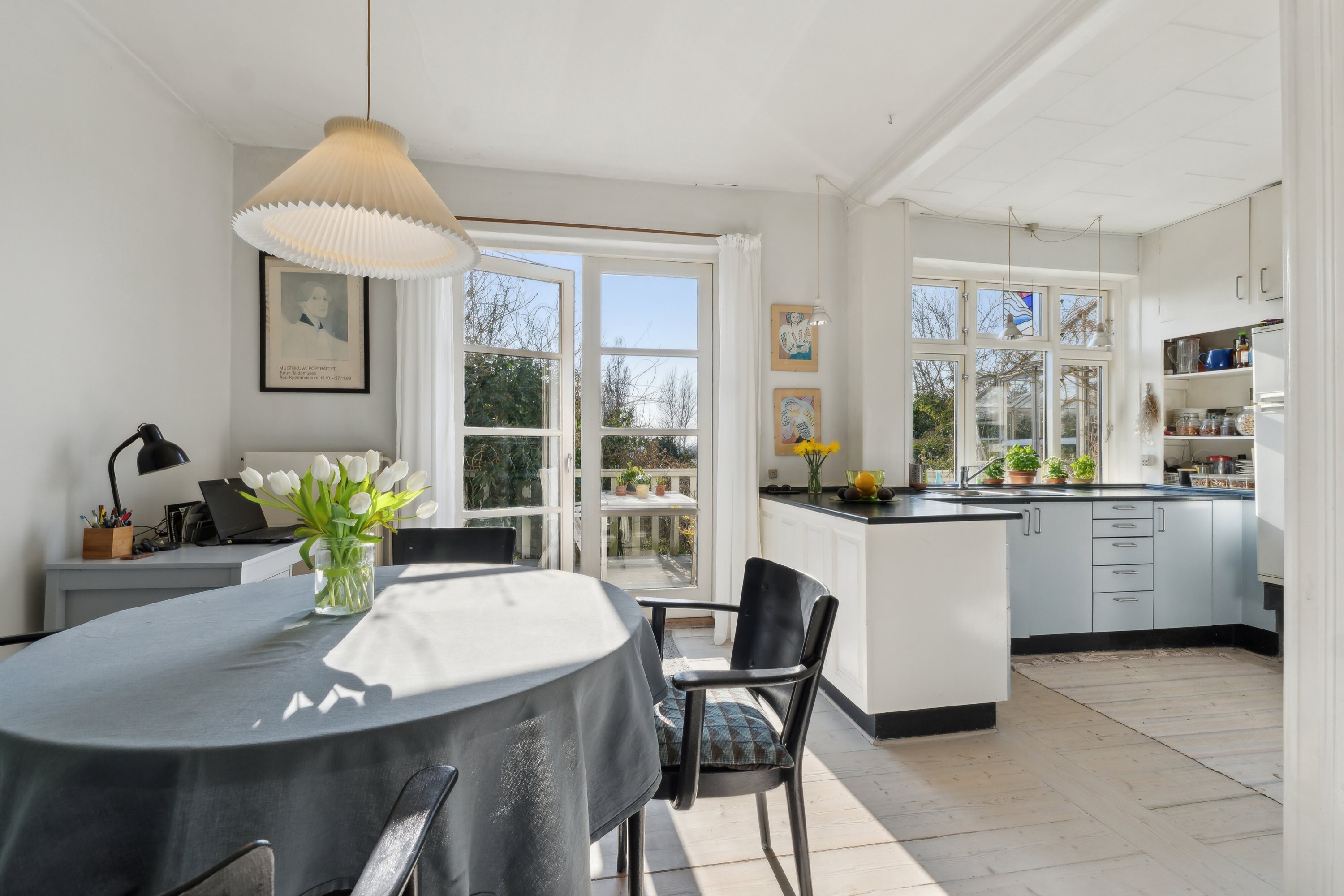 Fremhævet spisestue billede i fuldskærmstilstand. Billede af Jens Winthers Vej 20, 5900 Rudkøbing