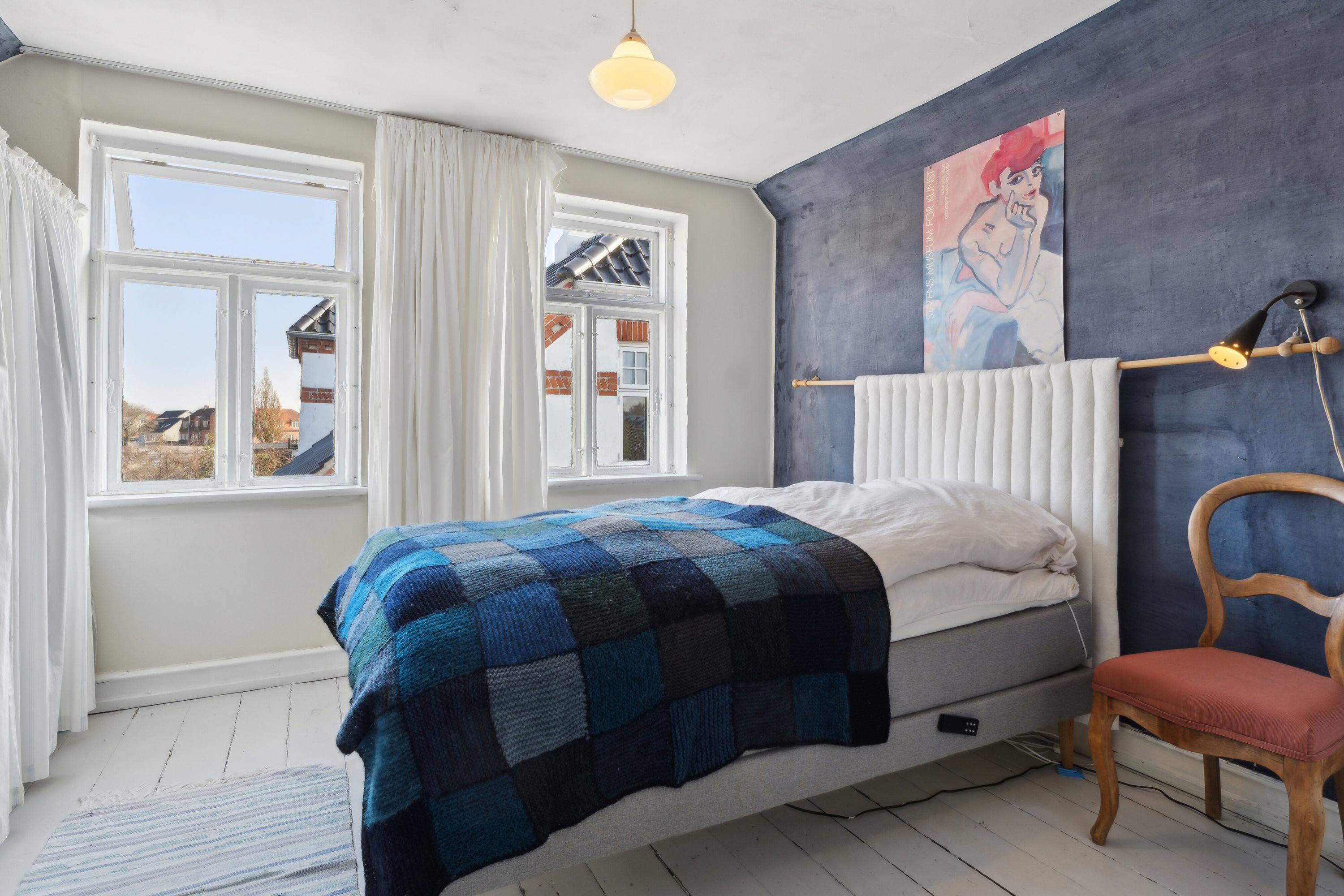 Fremhævet soveværelse billede i fuldskærmstilstand. Billede af Jens Winthers Vej 20, 5900 Rudkøbing