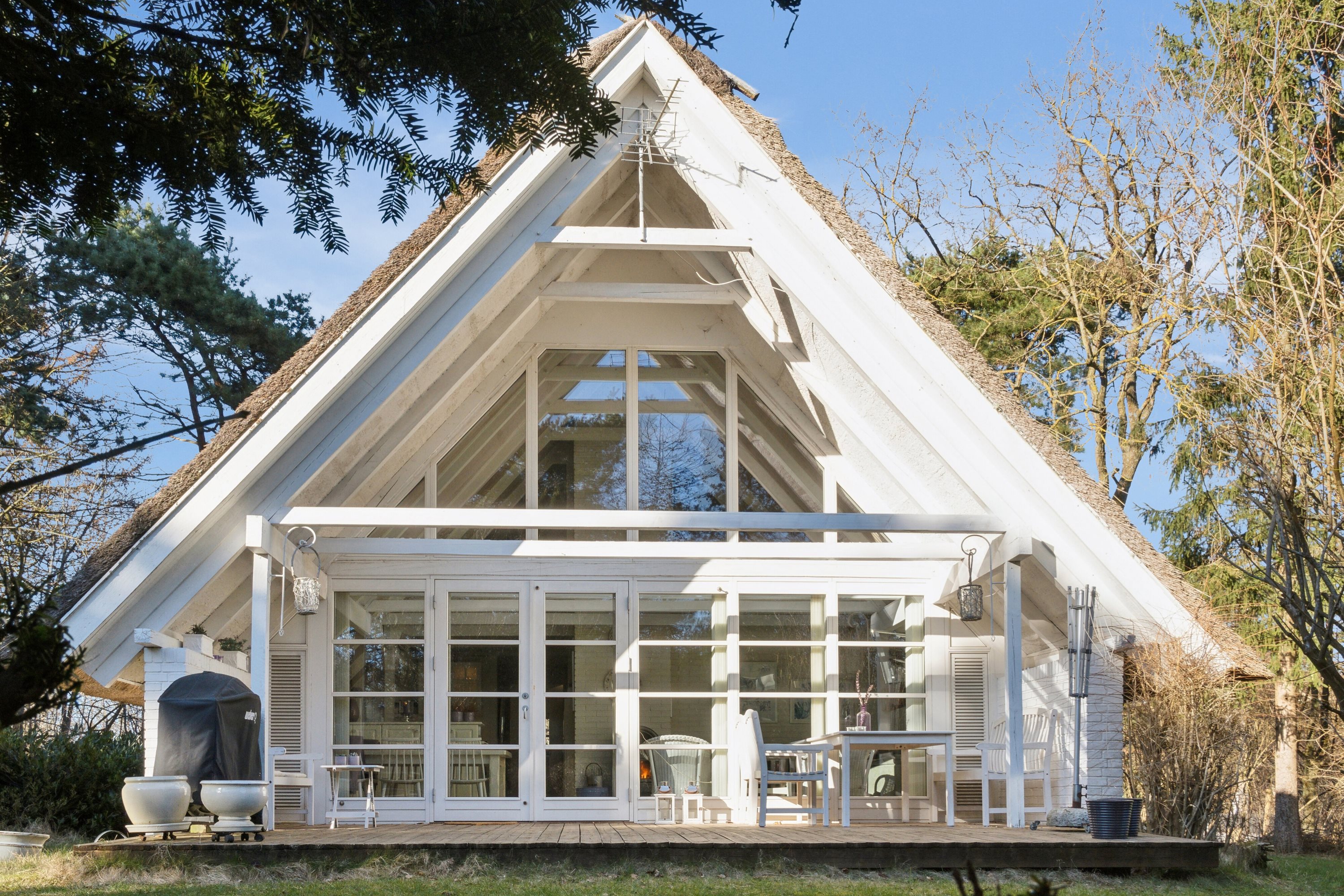 Miniaturebillede 2: set fra haven. Billede af Fyrrevangen 8, Asserbo, 3300 Frederiksværk