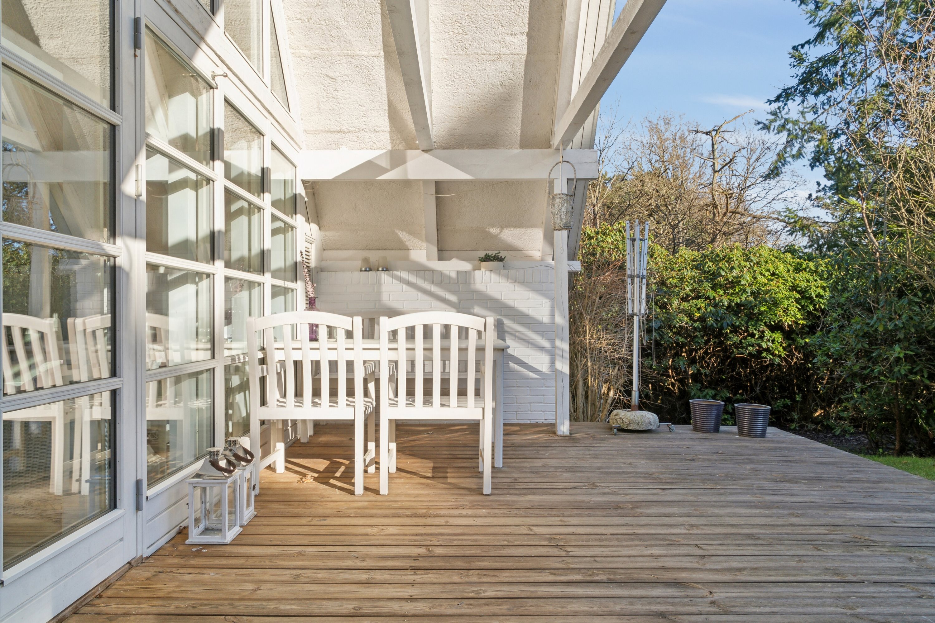 Fremhævet terrasse billede i fuldskærmstilstand. Billede af Fyrrevangen 8, Asserbo, 3300 Frederiksværk