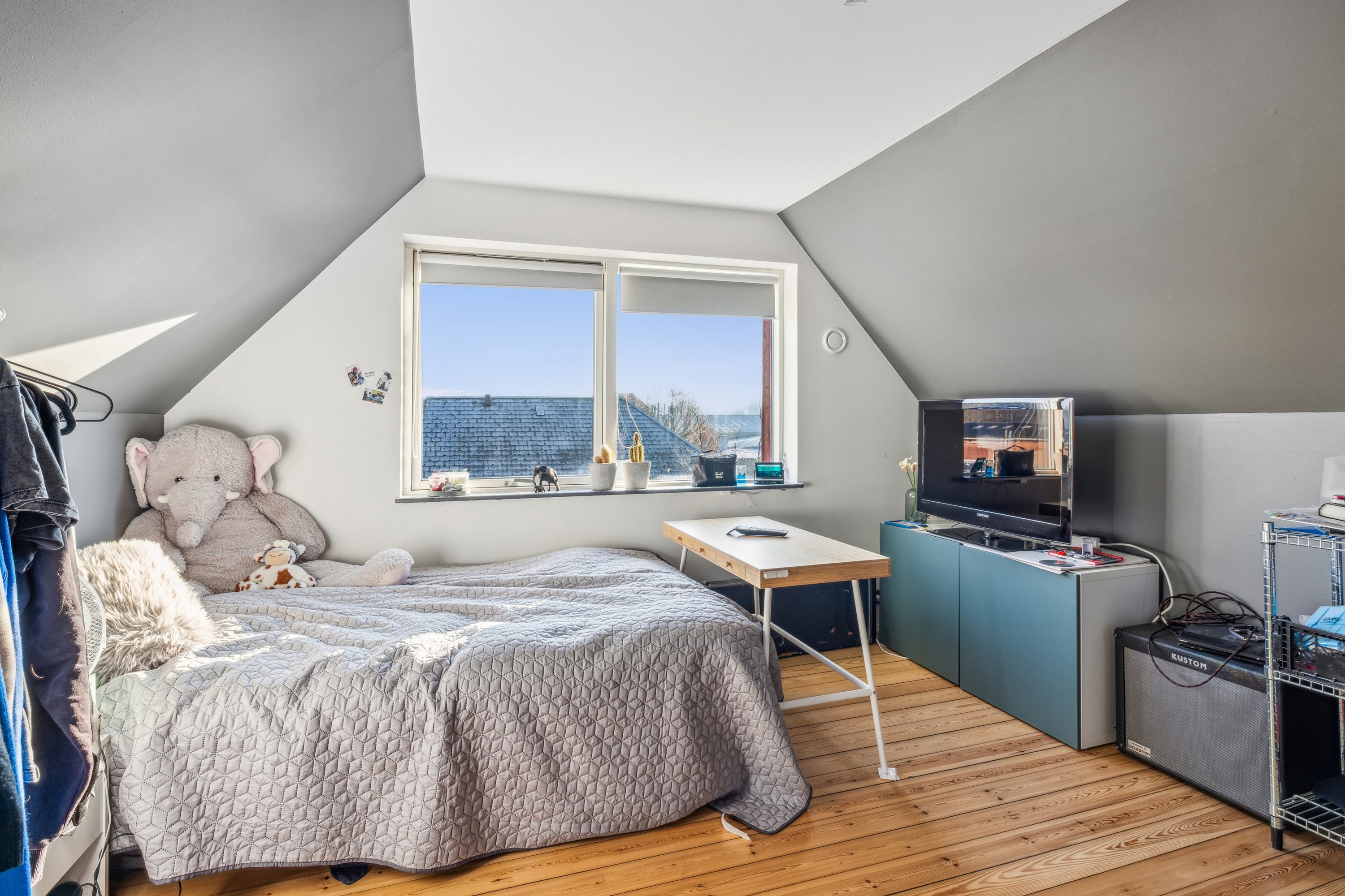 Fremhævet værelse billede i fuldskærmstilstand. Billede af Dr Louise Vej 11, 8500 Grenaa