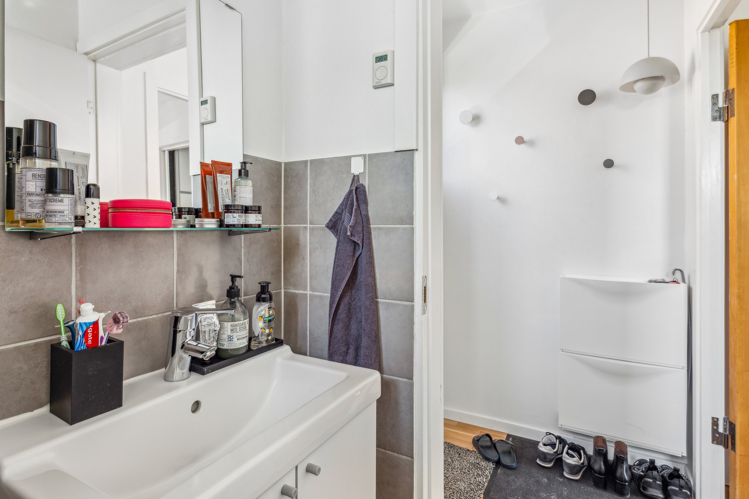 Fremhævet badeværelse billede i fuldskærmstilstand. Billede af Dr Louise Vej 11, 8500 Grenaa