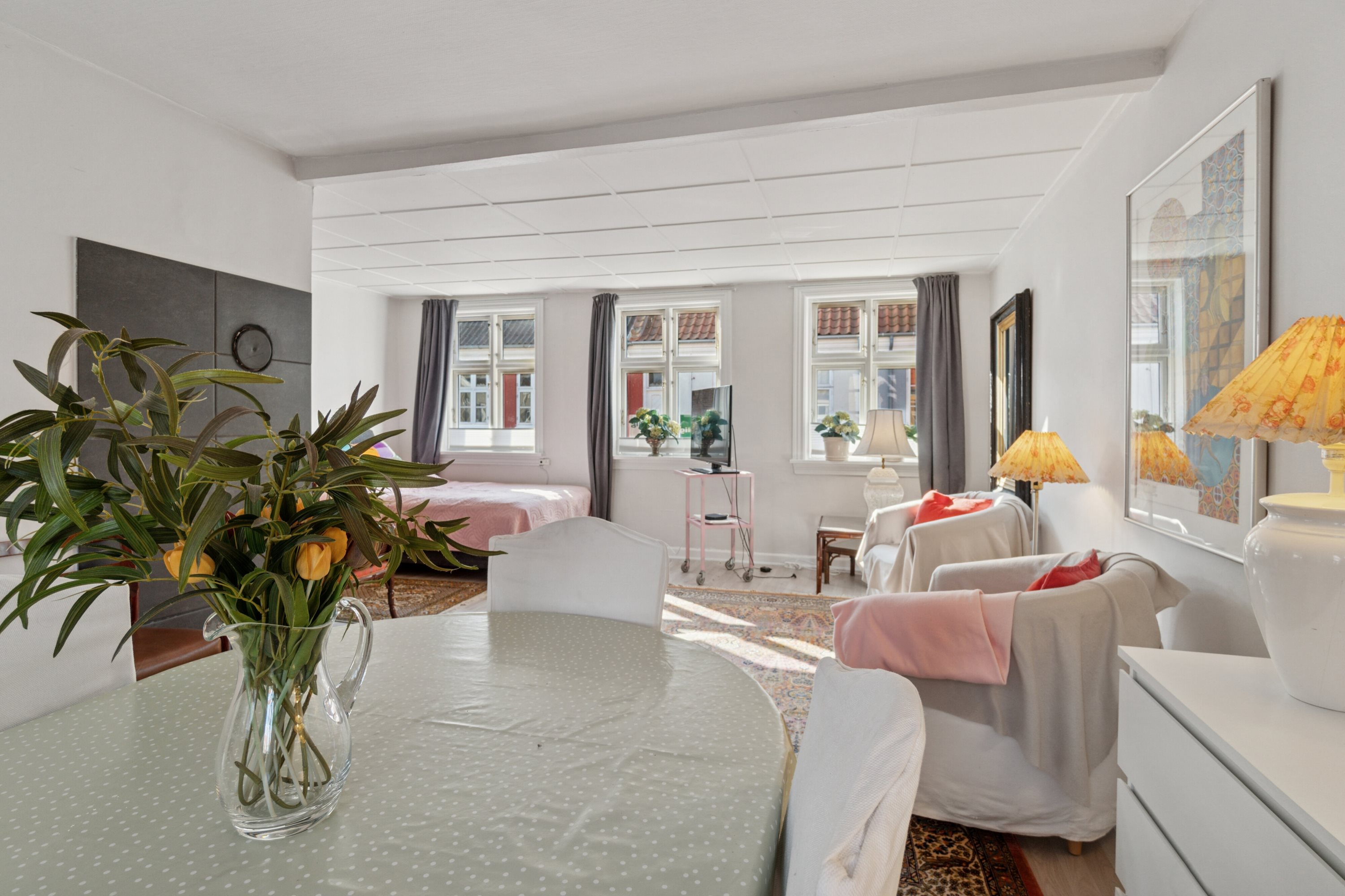 Fremhævet spisestue billede i fuldskærmstilstand. Billede af Johnsens Tværvej 13, 3700 Rønne