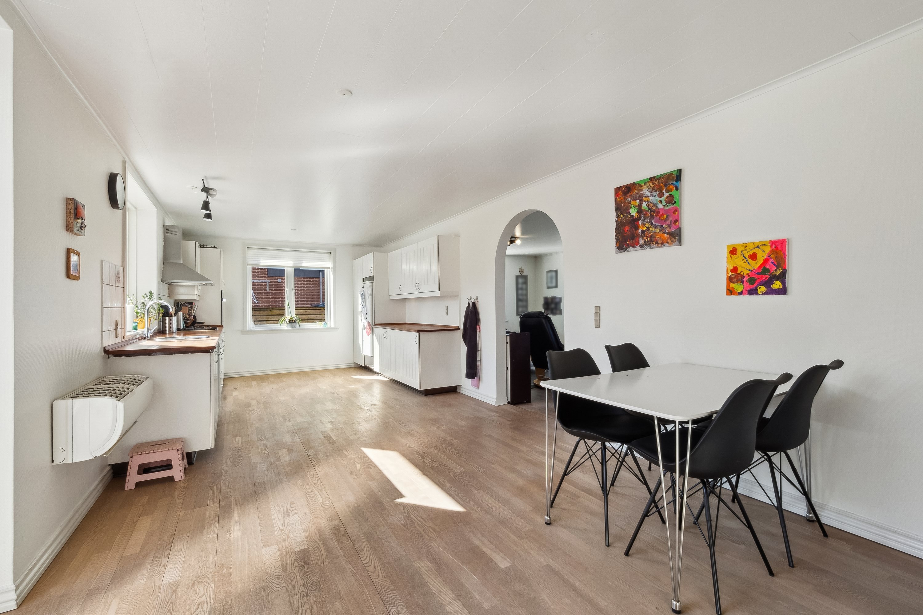 Fremhævet stue billede i fuldskærmstilstand. Billede af Sejersvej 32, Sejerslev, 7900 Nykøbing M