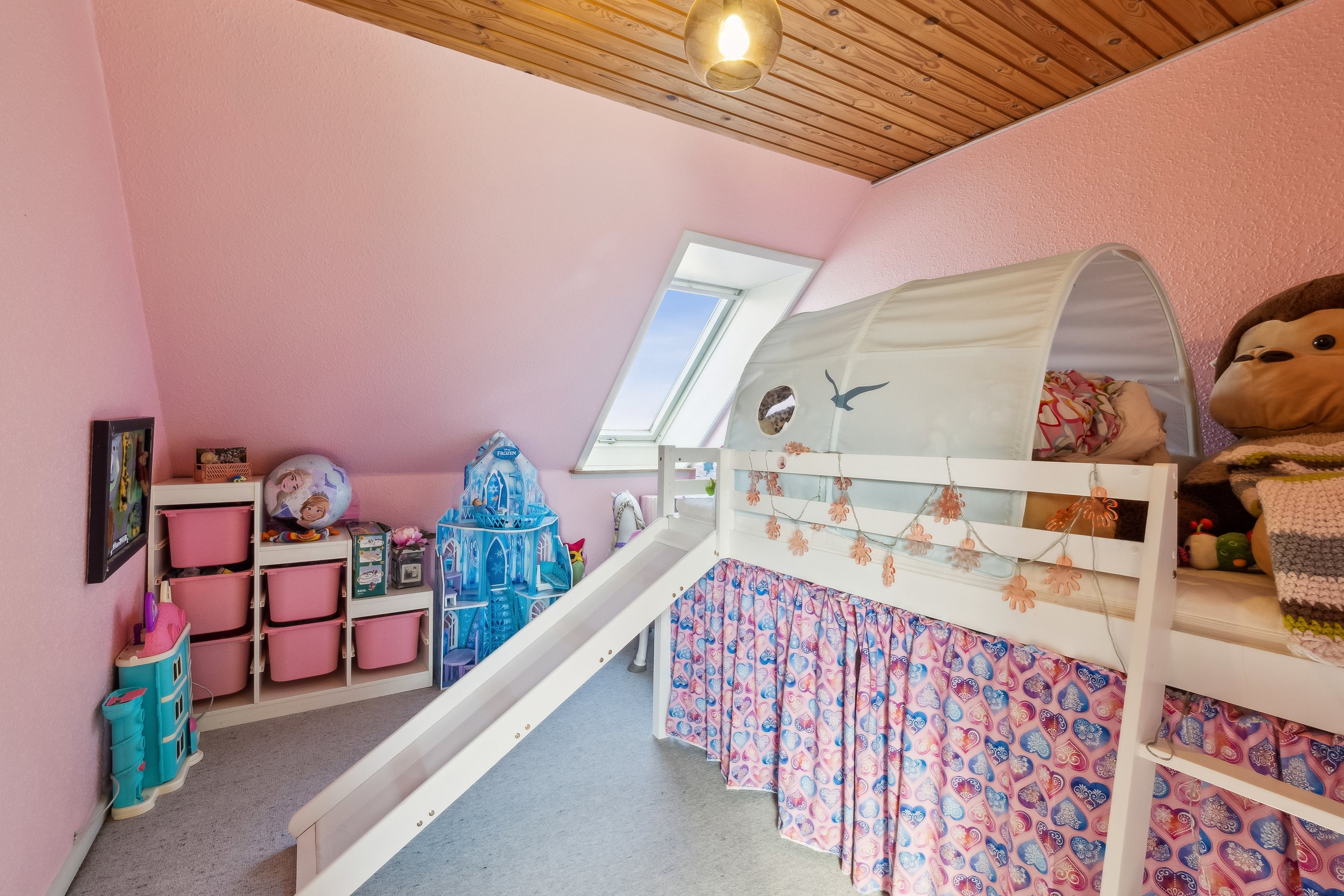 Fremhævet værelse billede i fuldskærmstilstand. Billede af Sejersvej 32, Sejerslev, 7900 Nykøbing M