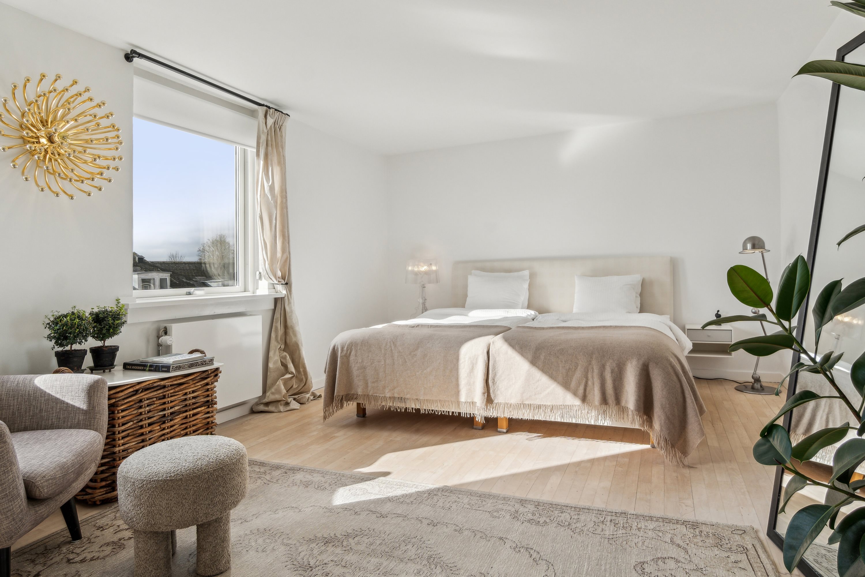 Fremhævet soveværelse billede i fuldskærmstilstand. Billede af Elletoften 8, 2800 Kongens Lyngby