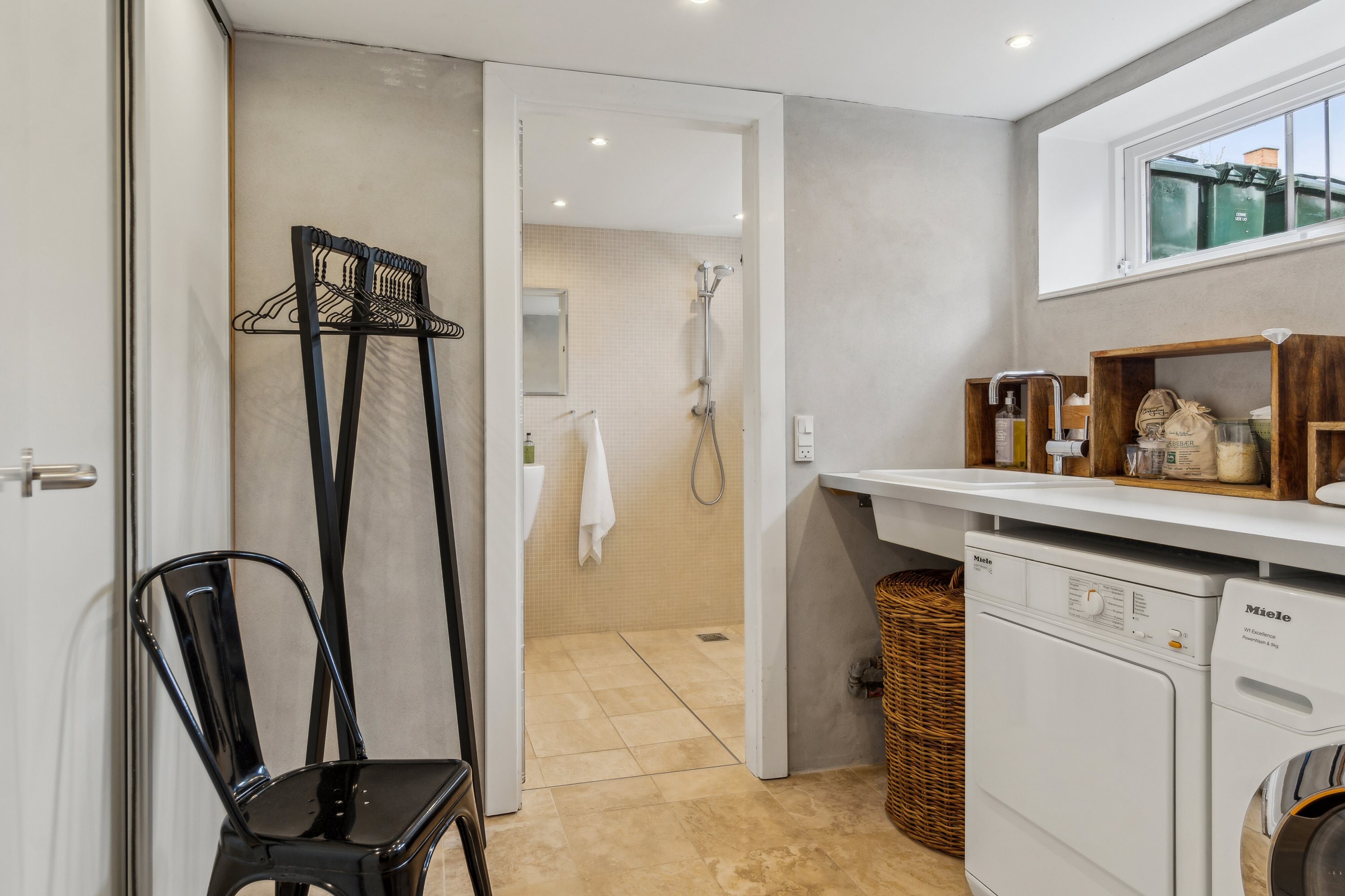 Fremhævet lager billede i fuldskærmstilstand. Billede af Elletoften 8, 2800 Kongens Lyngby