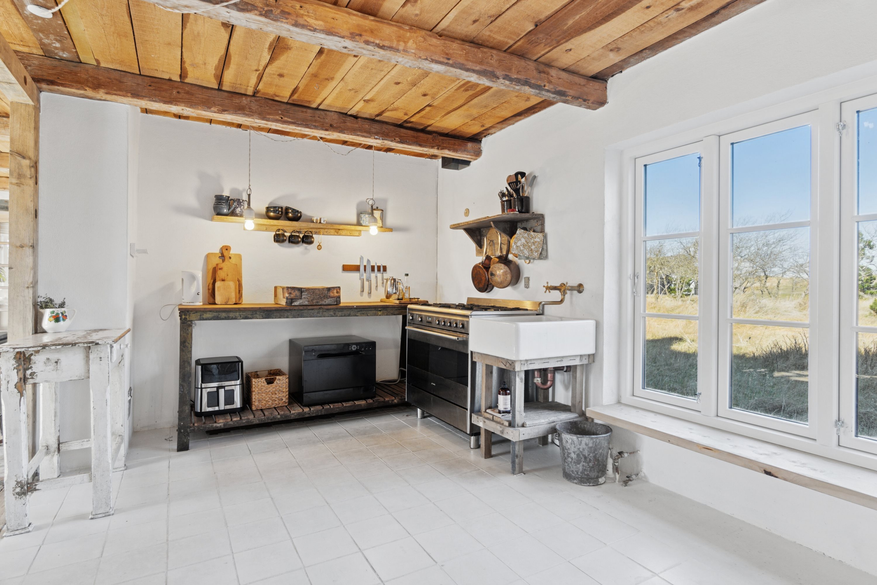 Fremhævet køkken billede i fuldskærmstilstand. Billede af Lyngbyvej 24, Lyngby, 7755 Bedsted Thy