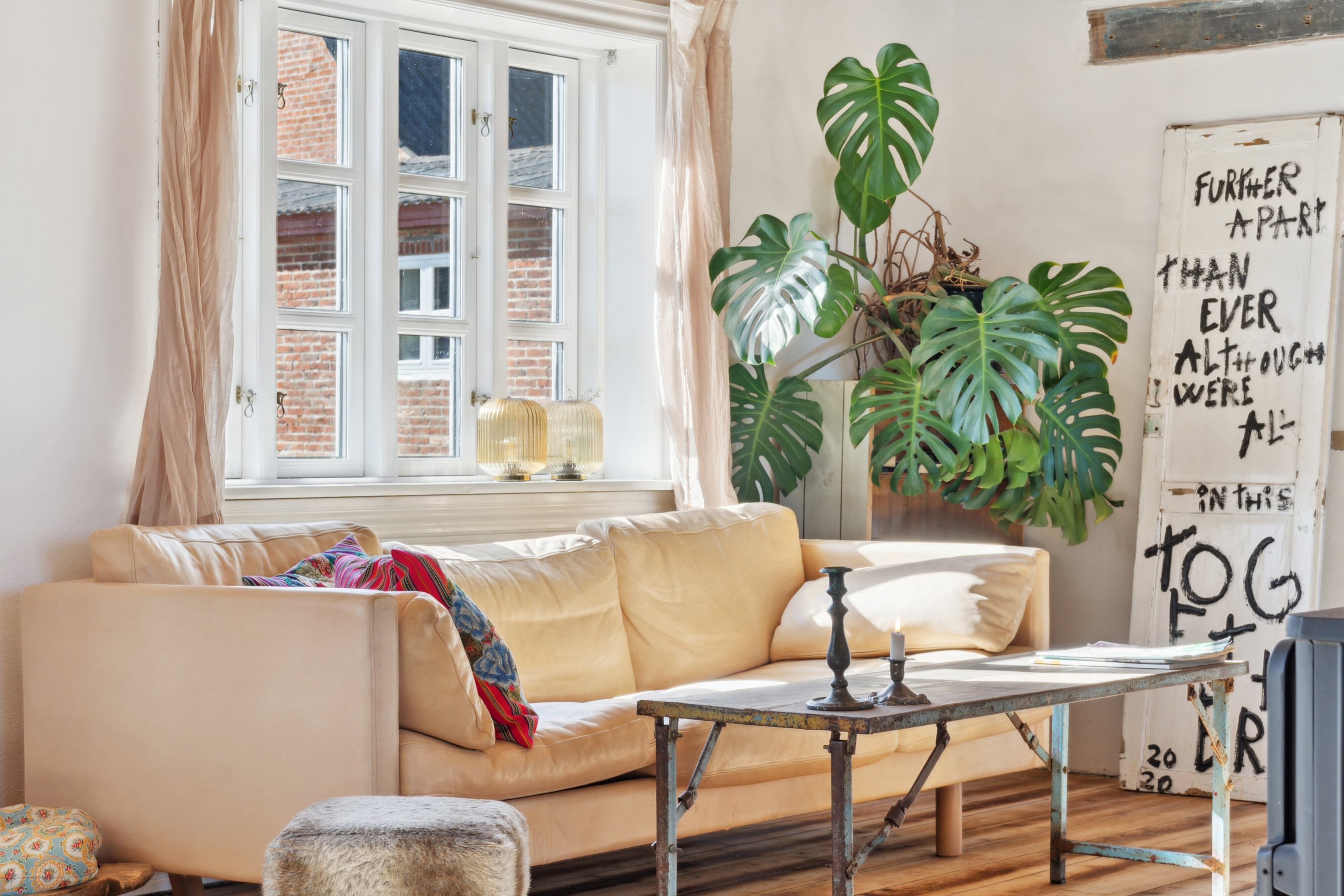 Fremhævet stue billede i fuldskærmstilstand. Billede af Lyngbyvej 24, Lyngby, 7755 Bedsted Thy