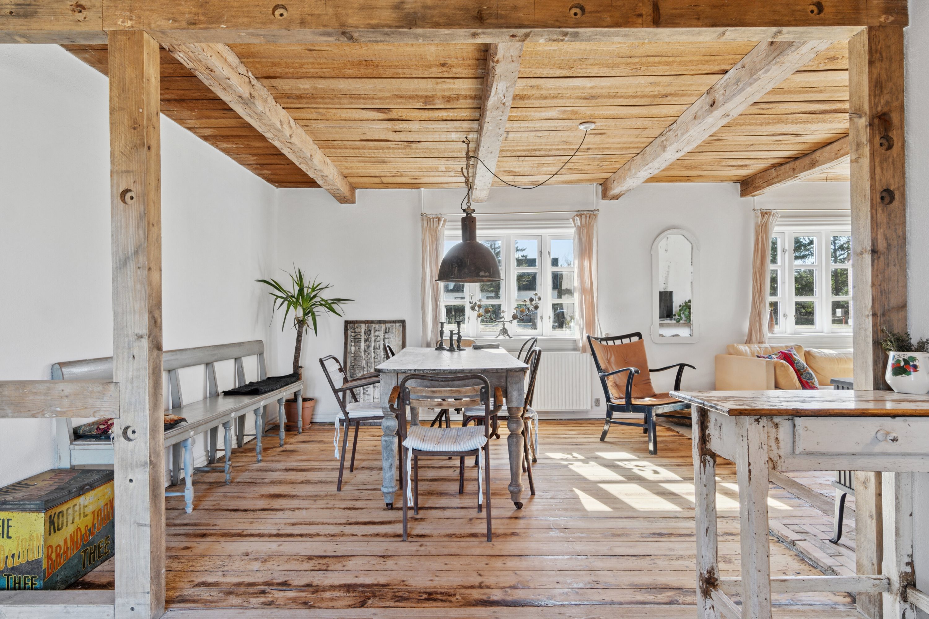 Fremhævet spisestue billede i fuldskærmstilstand. Billede af Lyngbyvej 24, Lyngby, 7755 Bedsted Thy