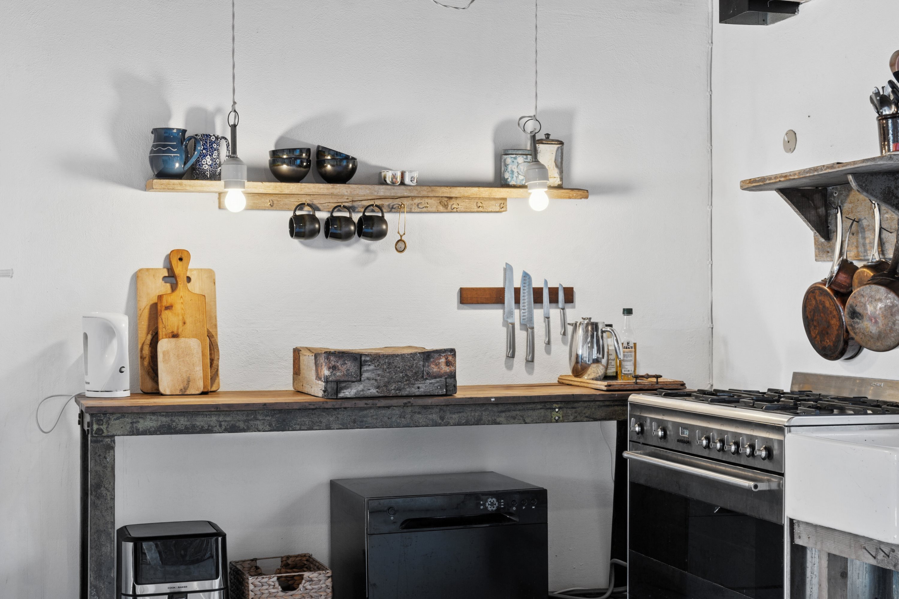 Fremhævet køkken billede i fuldskærmstilstand. Billede af Lyngbyvej 24, Lyngby, 7755 Bedsted Thy