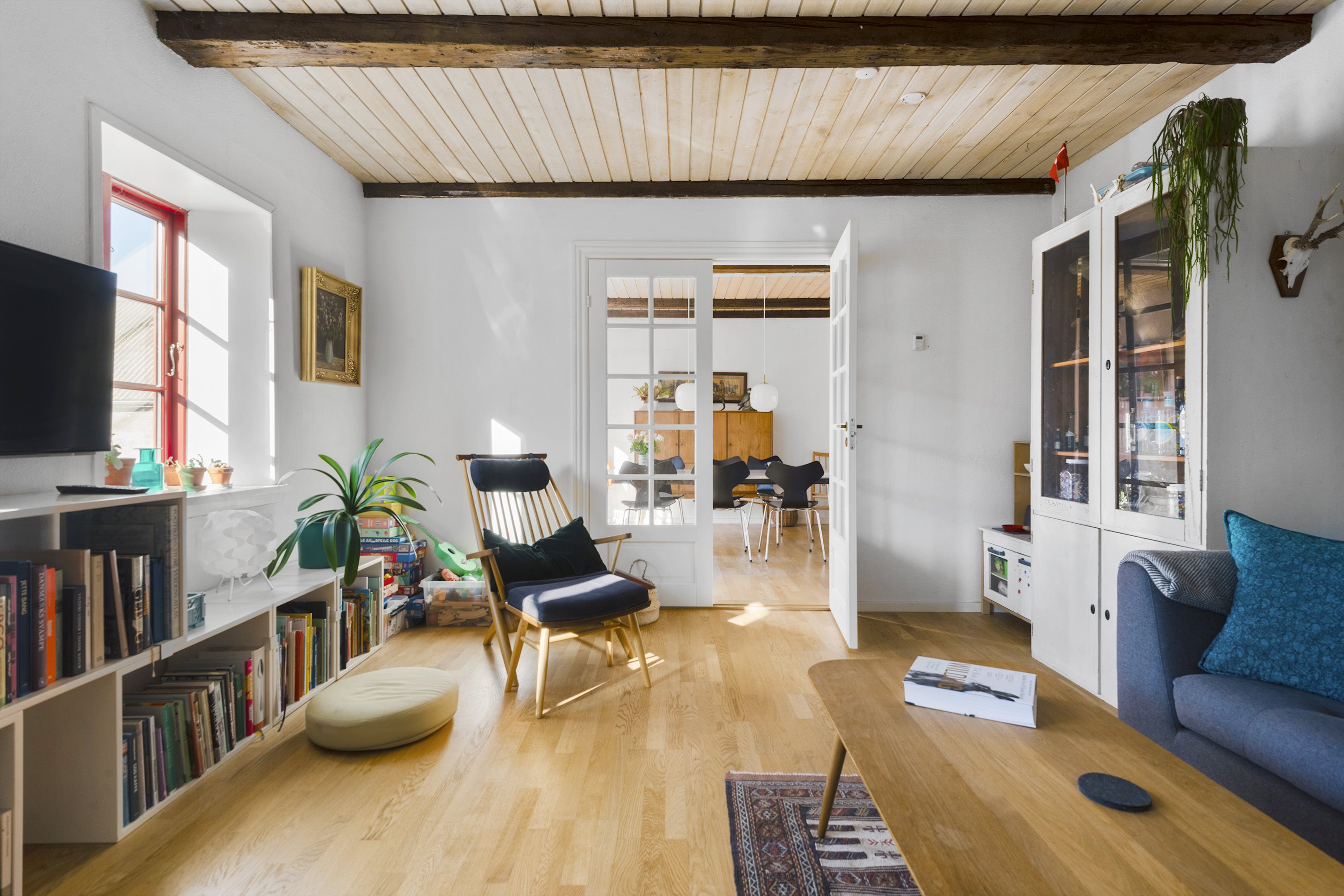 Fremhævet stue billede i fuldskærmstilstand. Billede af Ballevej 127, 8300 Odder