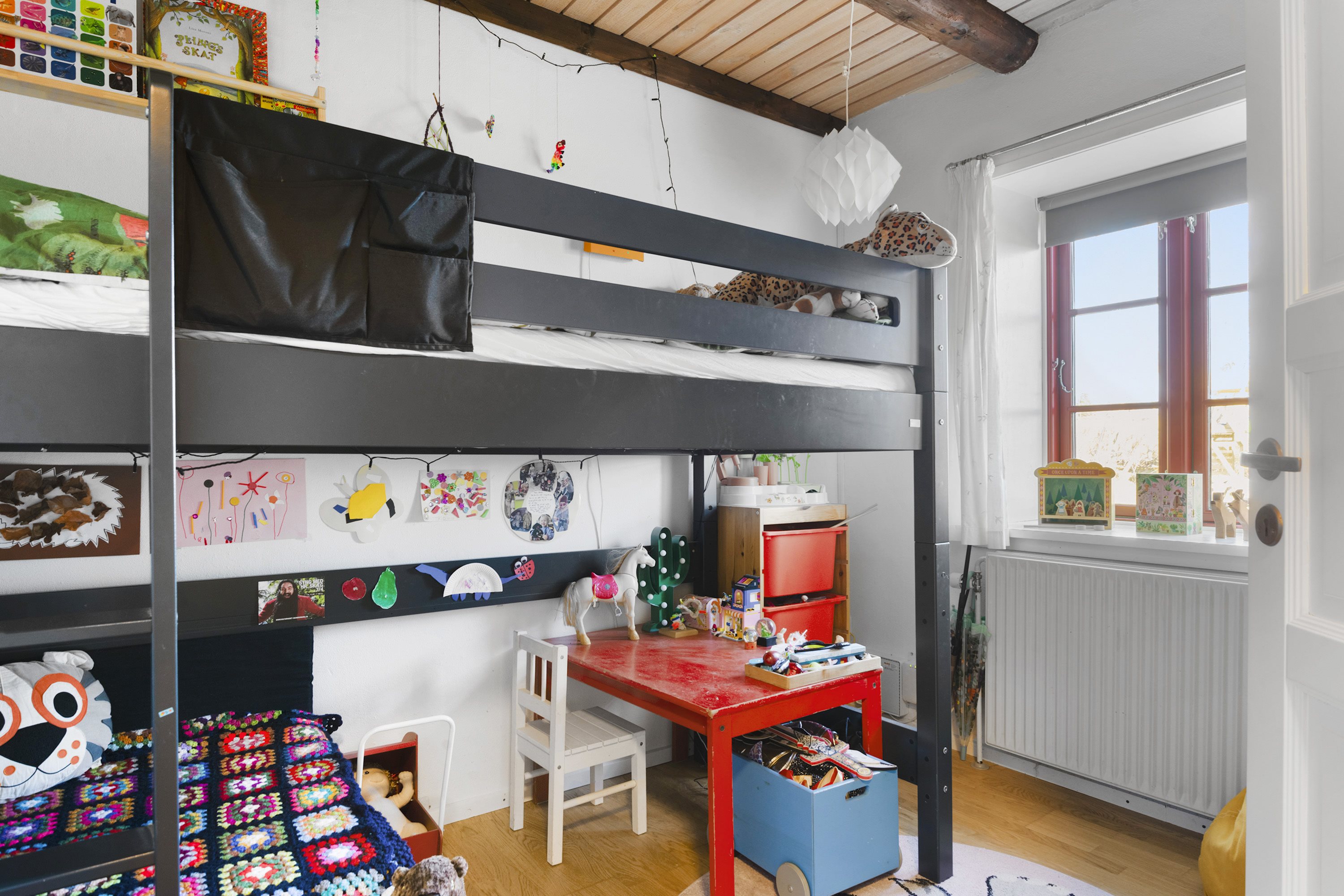 Fremhævet værelse billede i fuldskærmstilstand. Billede af Ballevej 127, 8300 Odder