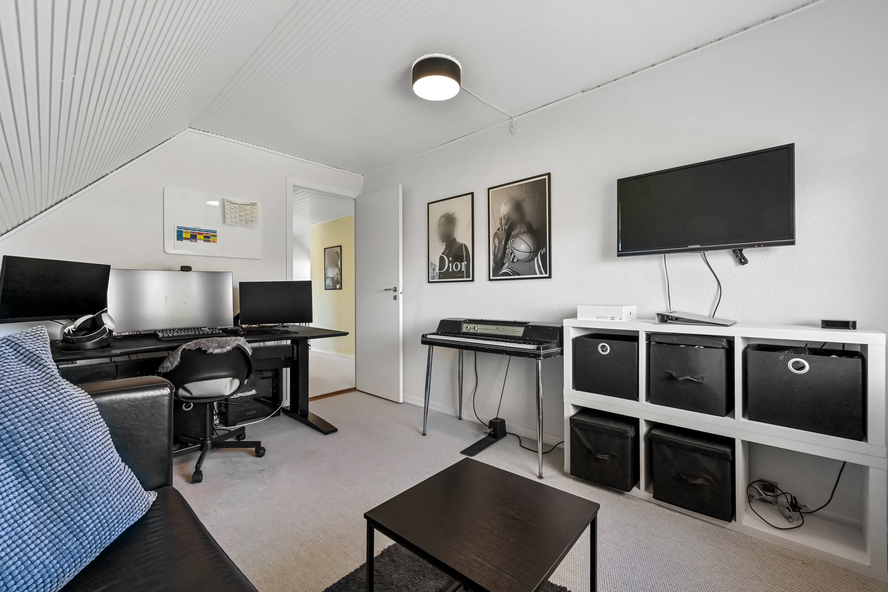 Fremhævet værelse billede i fuldskærmstilstand. Billede af J. Skjoldborgs Vej 3, 7400 Herning