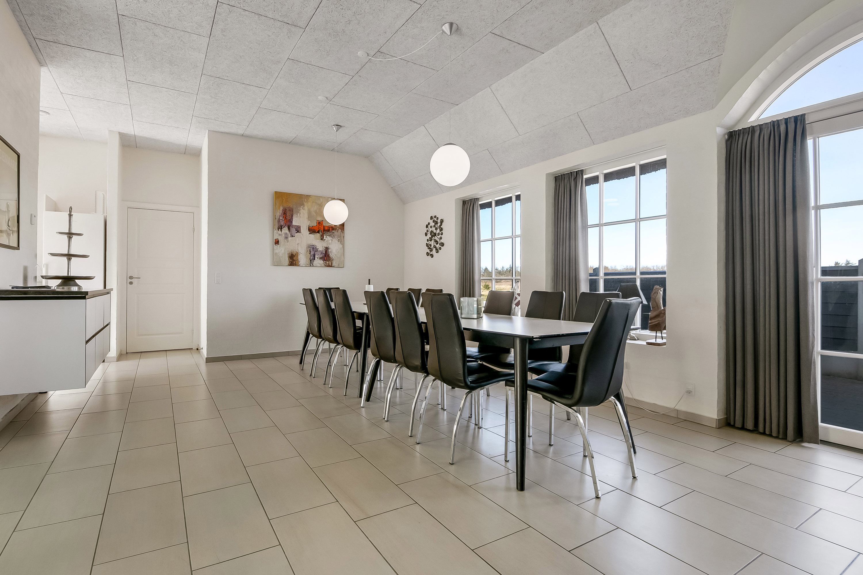 Fremhævet stue billede i fuldskærmstilstand. Billede af Kornbjergvej 19, Husby, 6990 Ulfborg