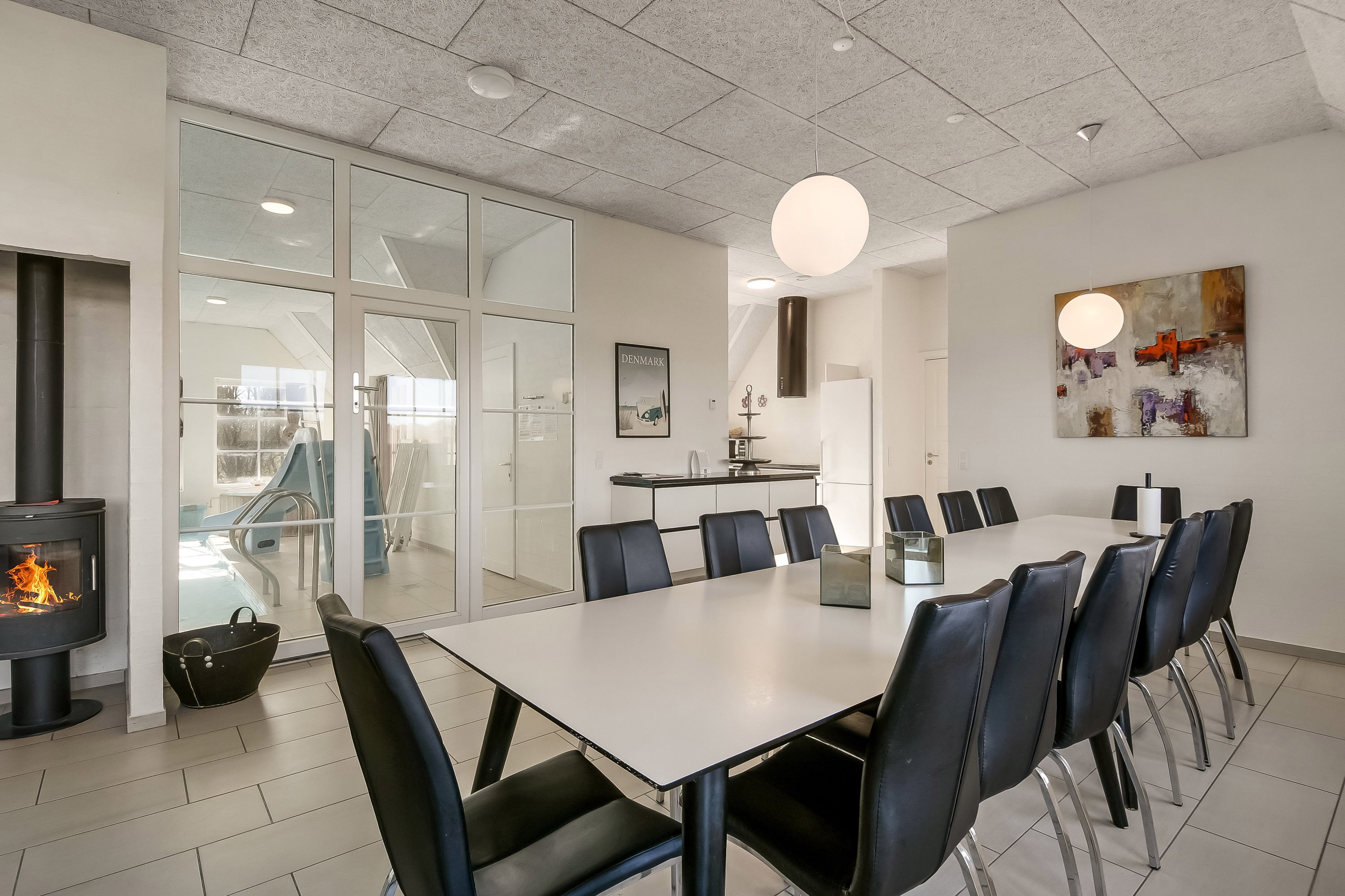 Fremhævet stue billede i fuldskærmstilstand. Billede af Kornbjergvej 19, Husby, 6990 Ulfborg