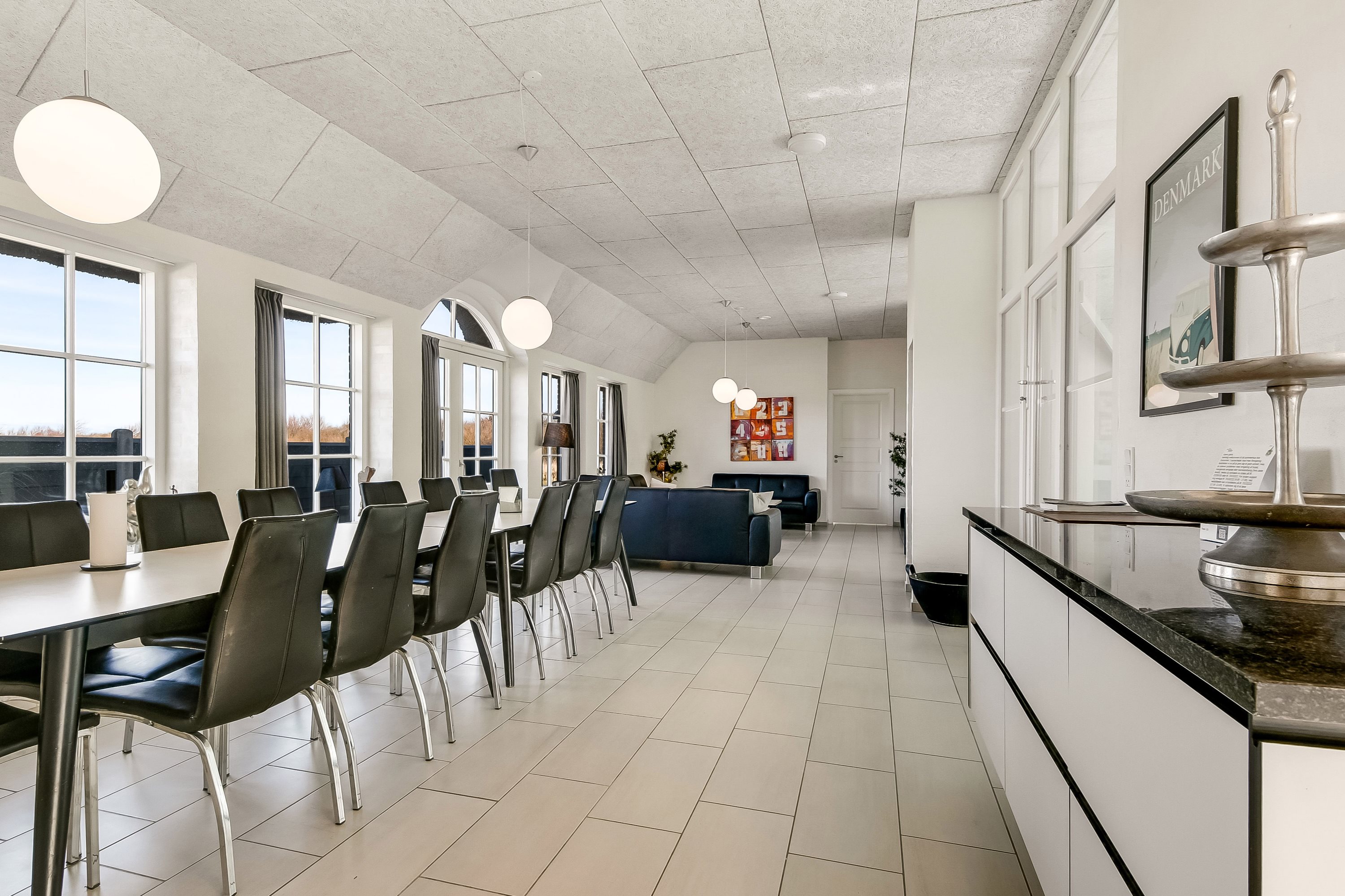 Fremhævet stue billede i fuldskærmstilstand. Billede af Kornbjergvej 19, Husby, 6990 Ulfborg