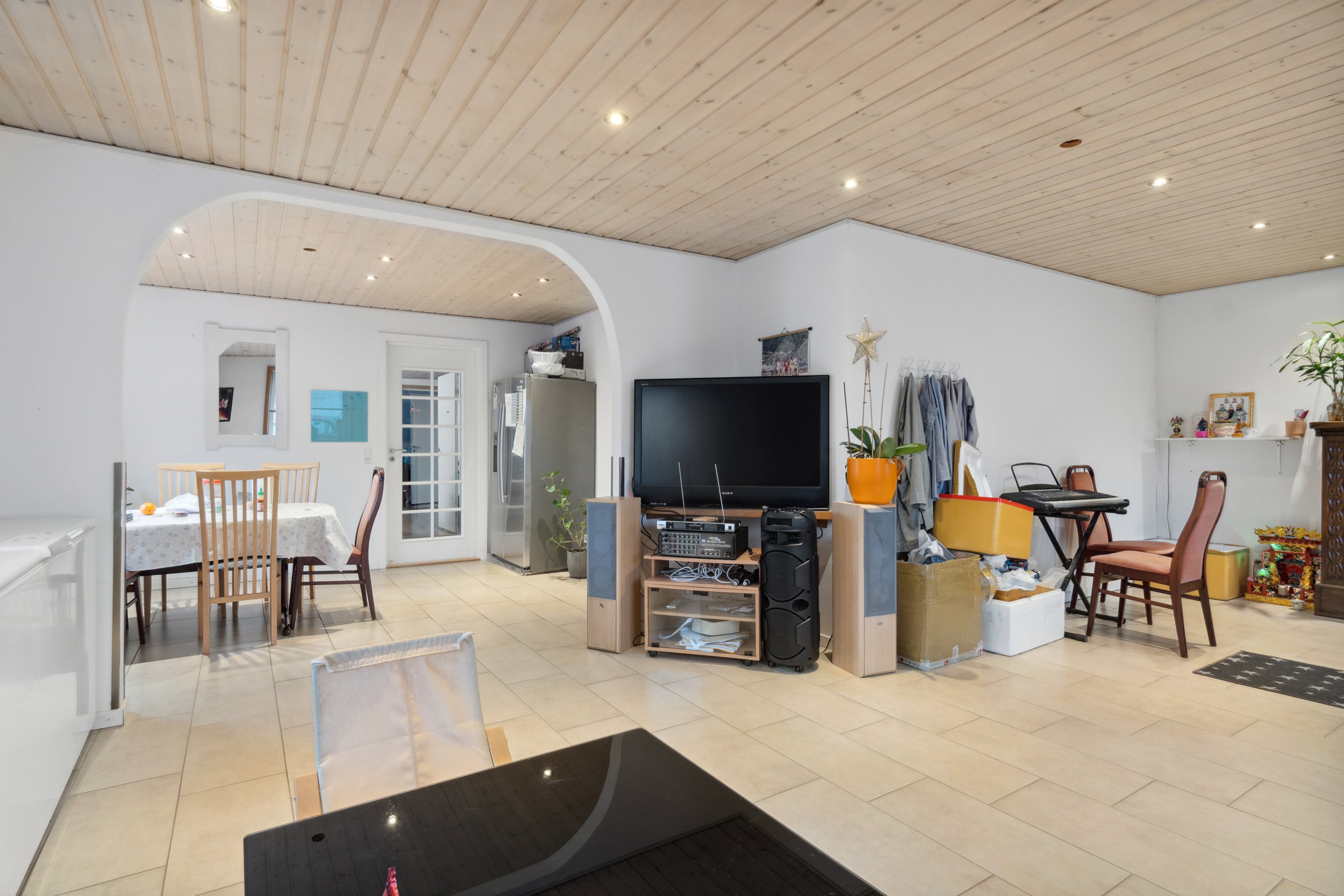 Fremhævet stue billede i fuldskærmstilstand. Billede af Krustrupvej 176, 9800 Hjørring