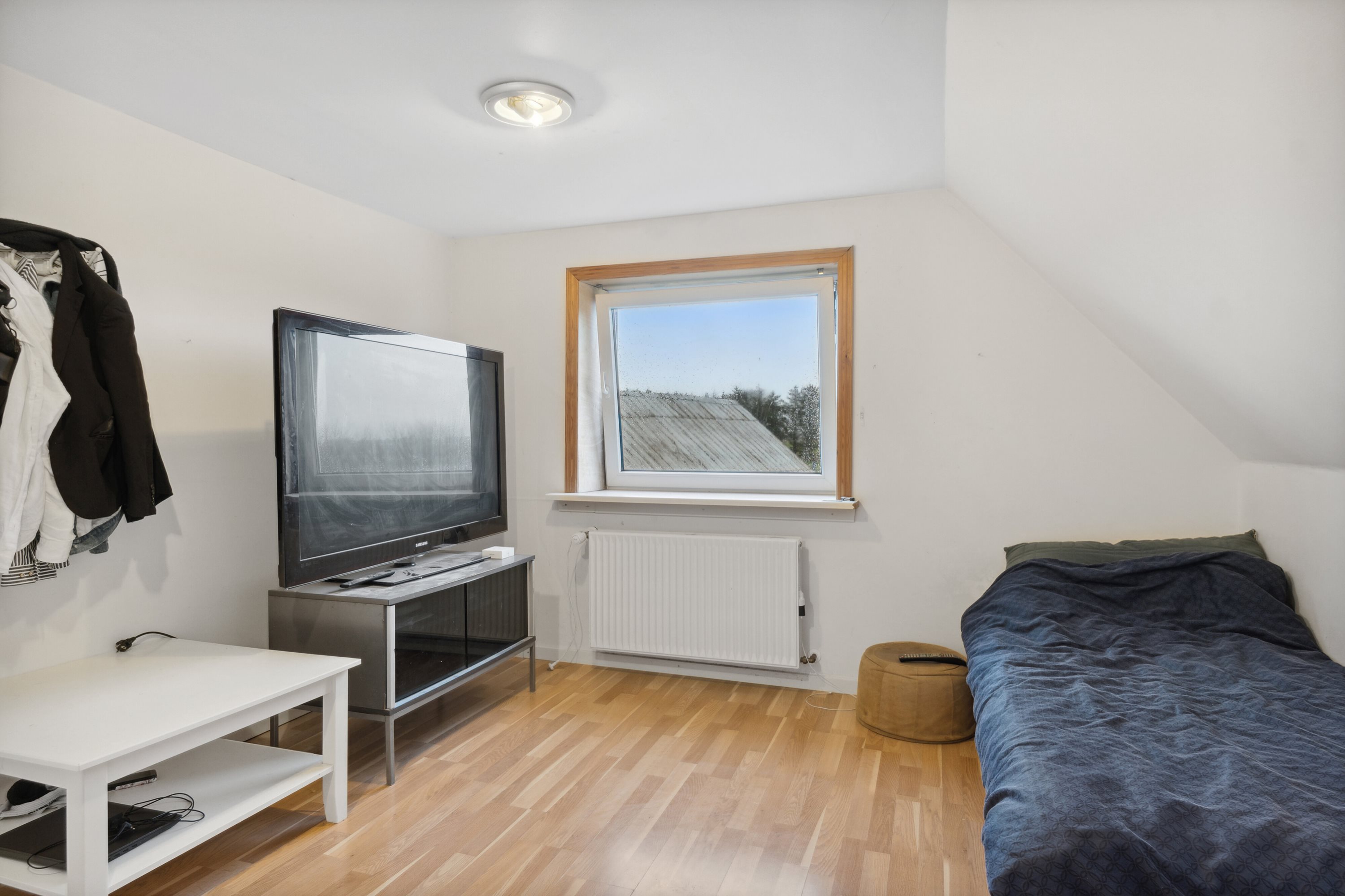 Fremhævet værelse billede i fuldskærmstilstand. Billede af Krustrupvej 176, 9800 Hjørring