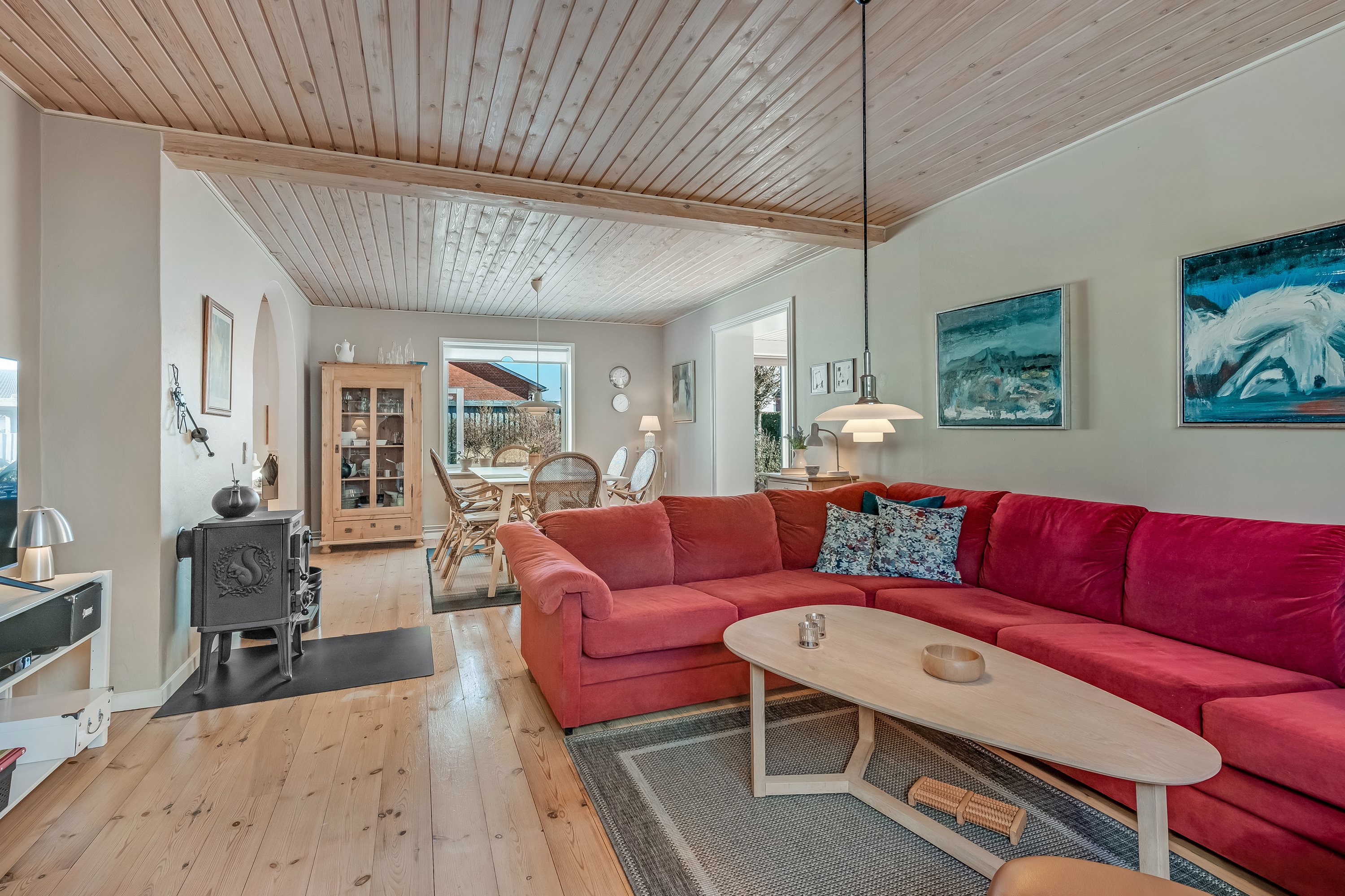 Fremhævet stue billede i fuldskærmstilstand. Billede af Skjernvej 39, 7500 Holstebro