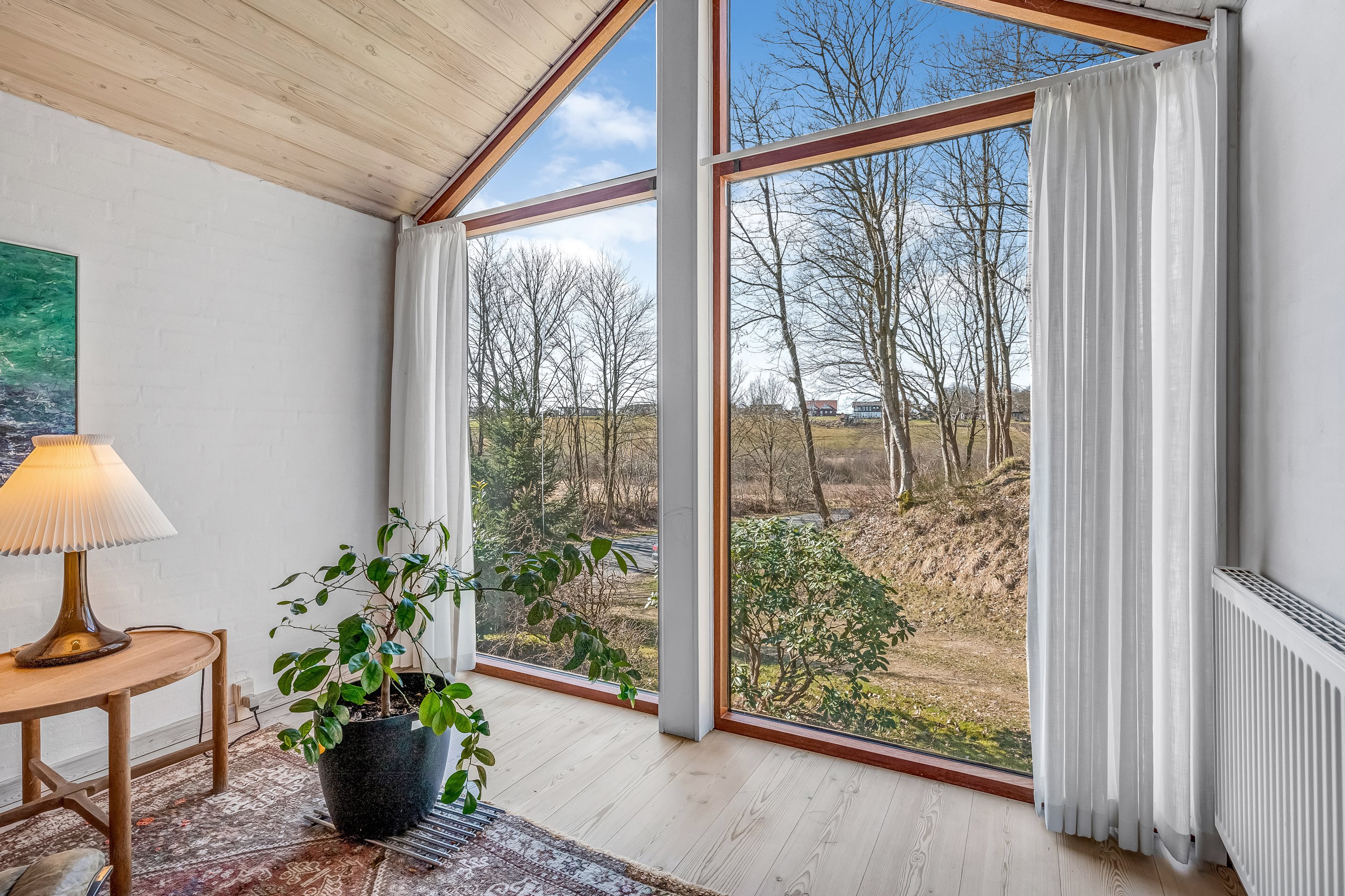 Fremhævet stue billede i fuldskærmstilstand. Billede af Trabjergvej 1, 7500 Holstebro