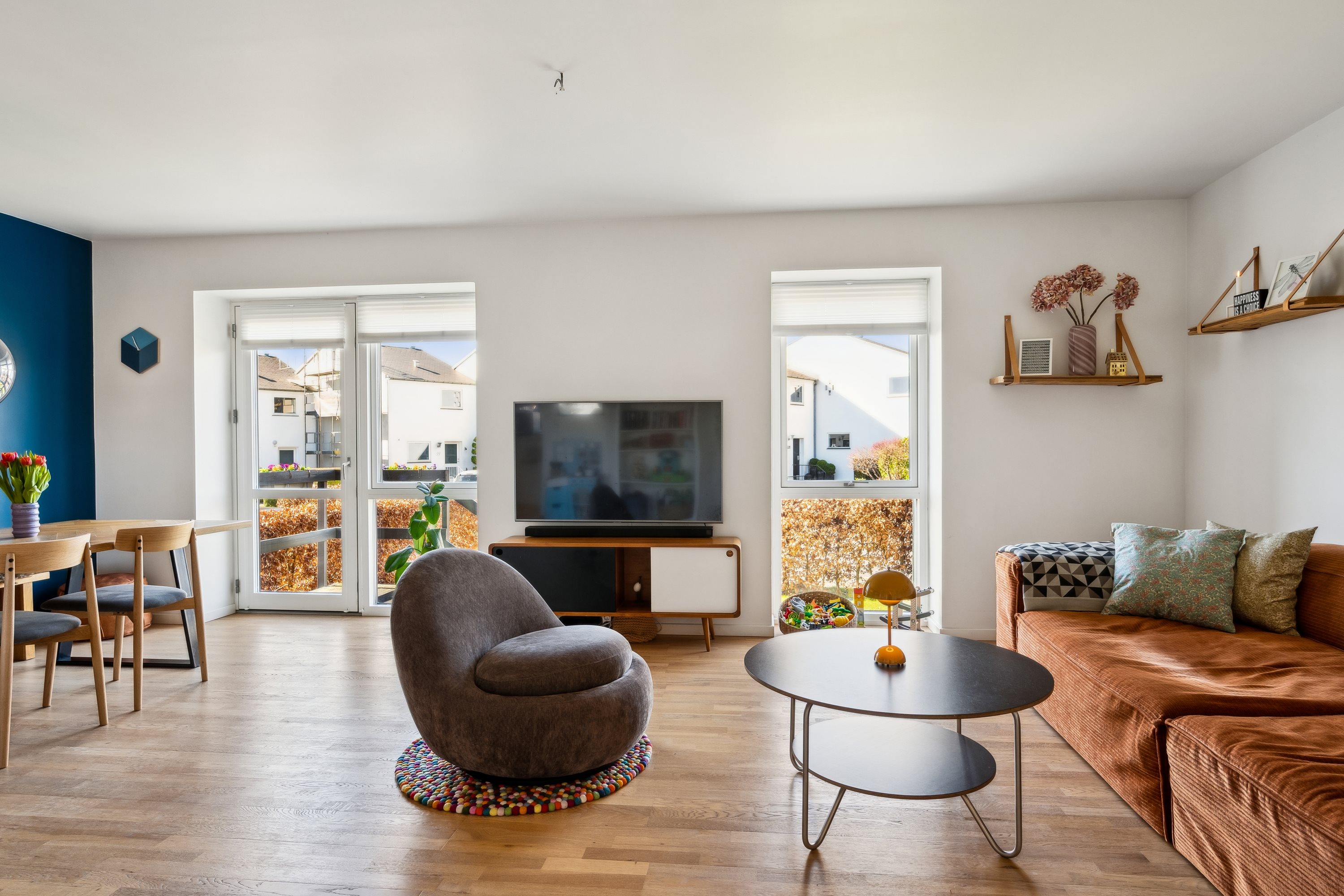 Fremhævet stue billede i fuldskærmstilstand. Billede af Tretommervej 58, 8240 Risskov