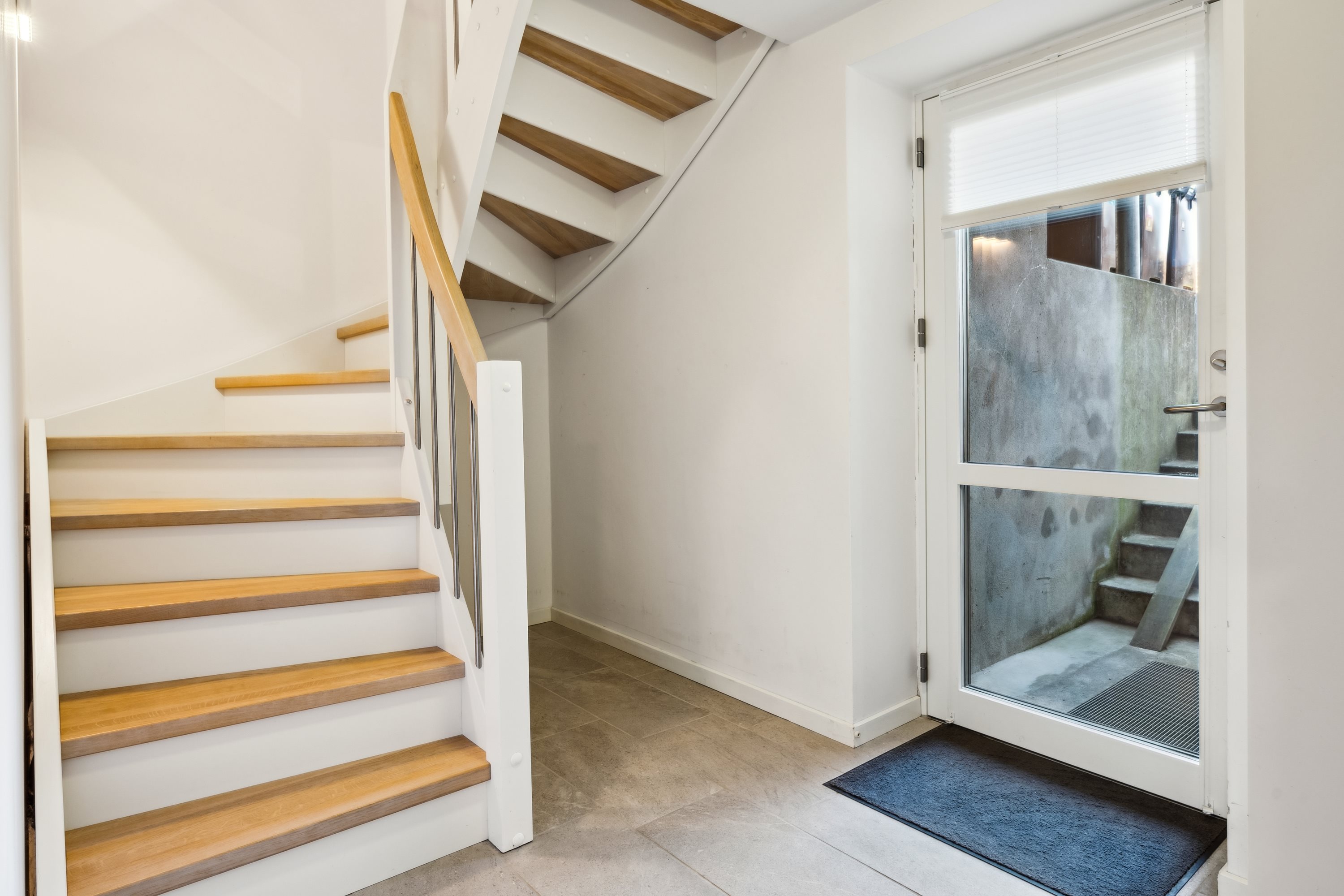 Fremhævet gang billede i fuldskærmstilstand. Billede af Tretommervej 58, 8240 Risskov