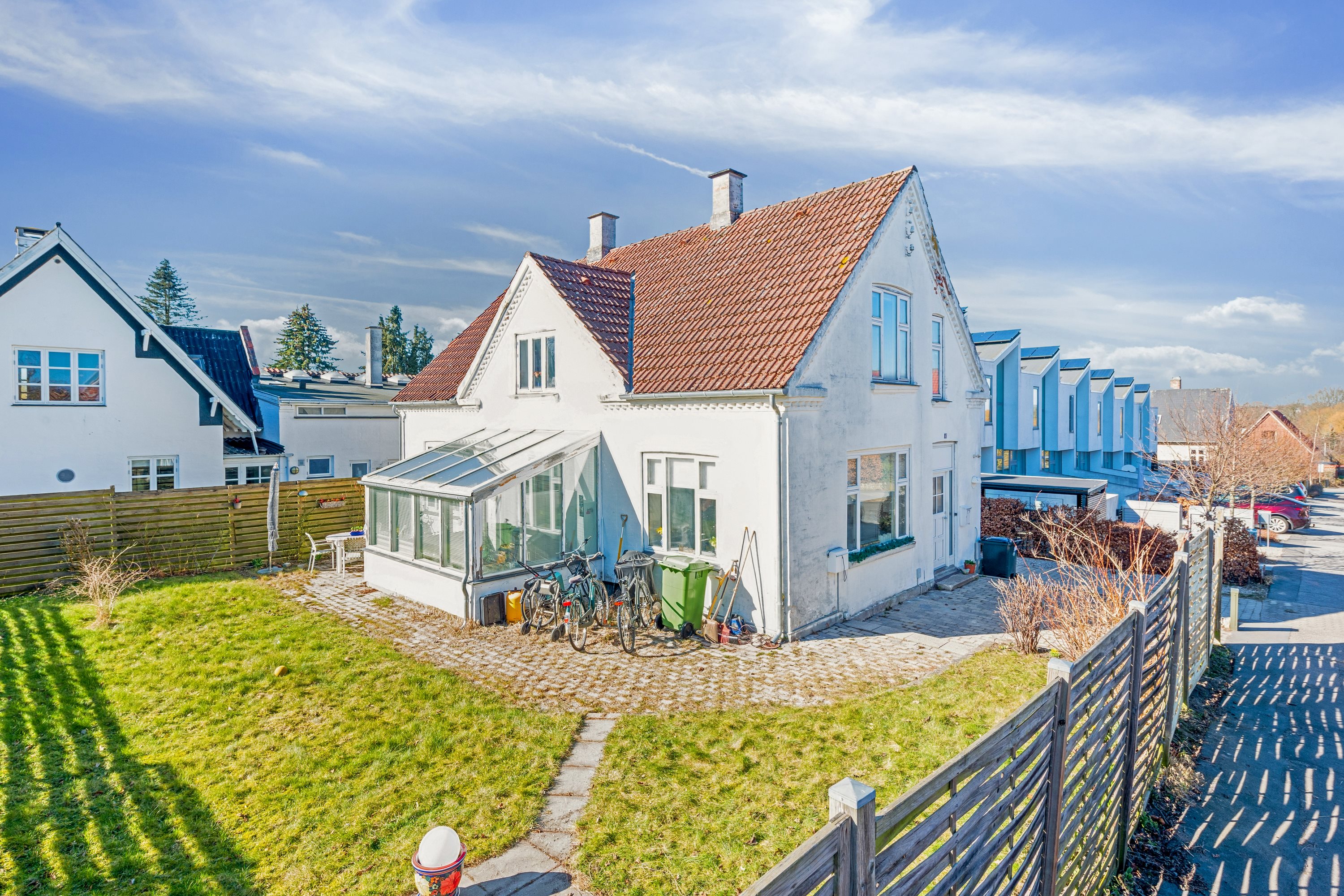 Fremhævet ejendom 1 billede i fuldskærmstilstand. Billede af Brønshøjholms Allé 43, 2700 Brønshøj