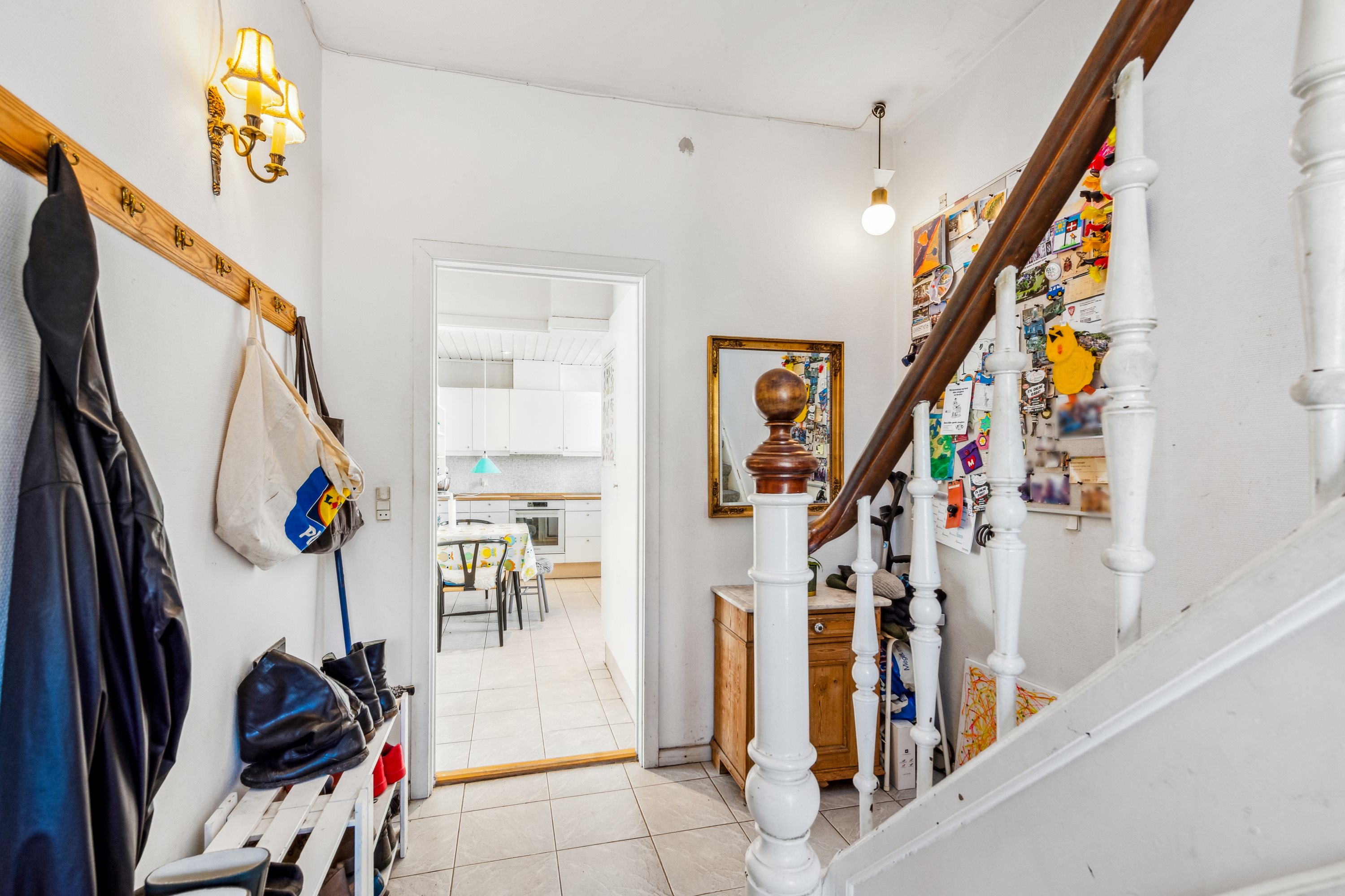 Miniaturebillede 2: entré. Billede af Brønshøjholms Allé 43, 2700 Brønshøj