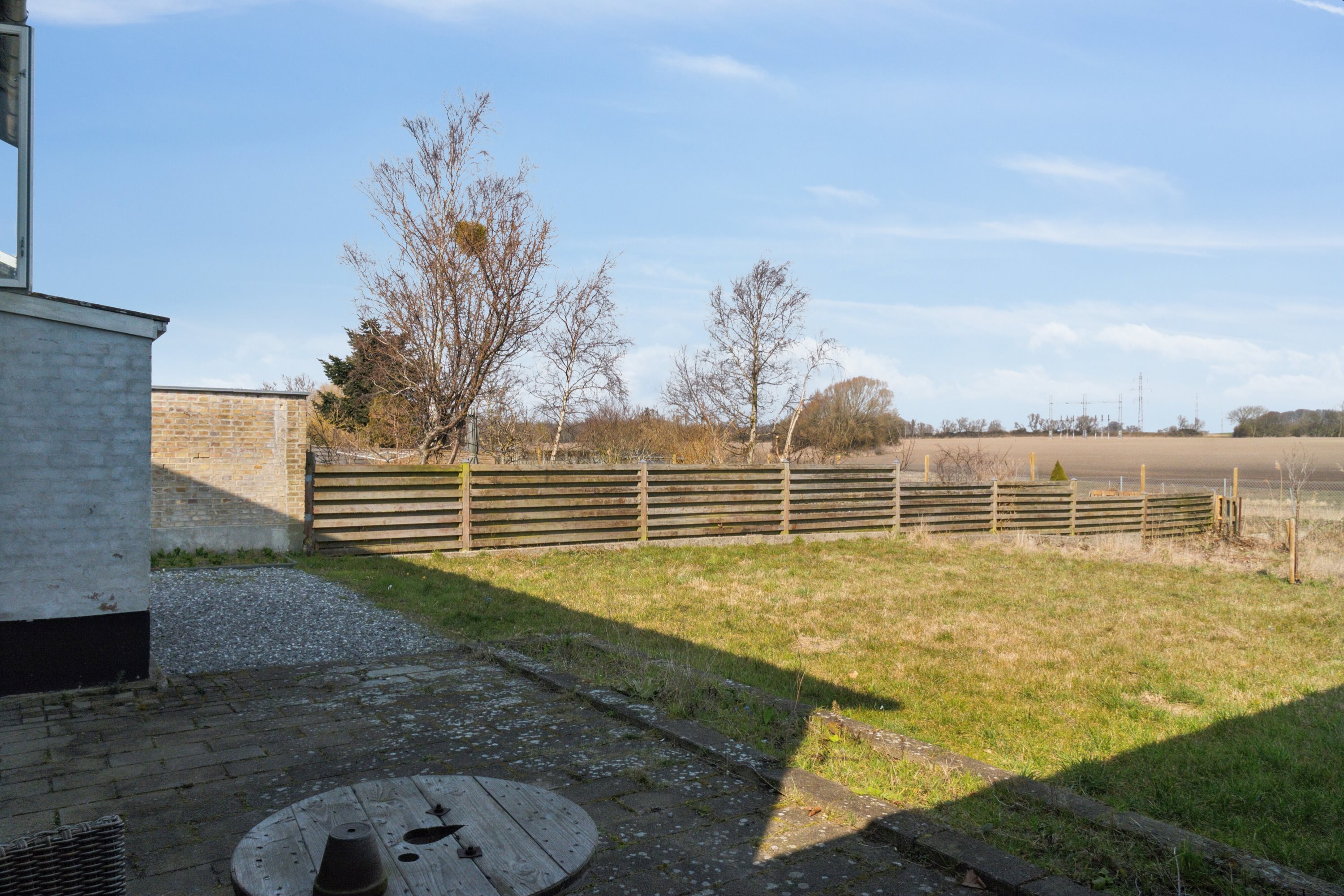 Fremhævet set fra haven billede i fuldskærmstilstand. Billede af Orevej 58, 4760 Vordingborg