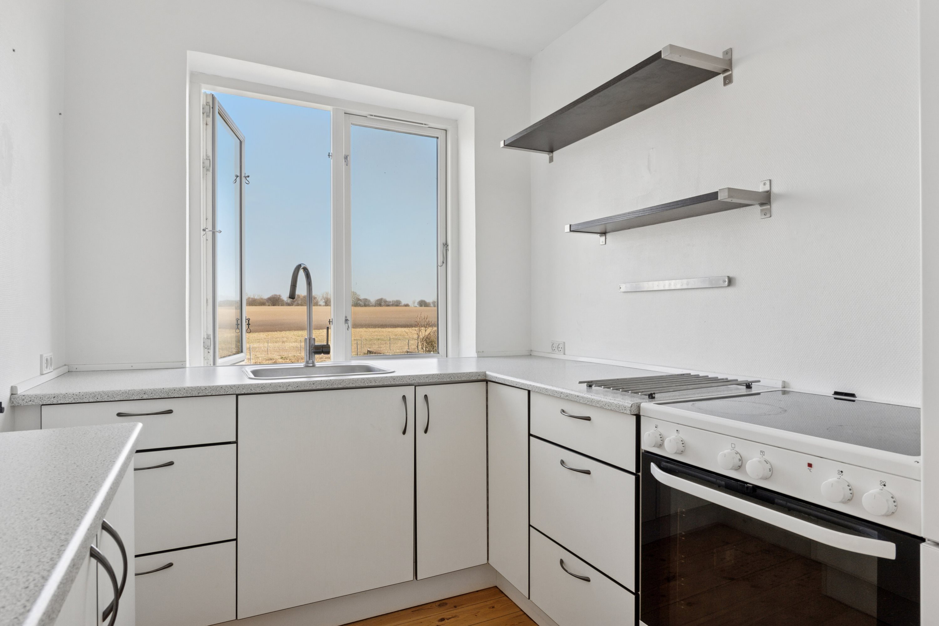 Fremhævet køkken billede i fuldskærmstilstand. Billede af Orevej 58, 4760 Vordingborg