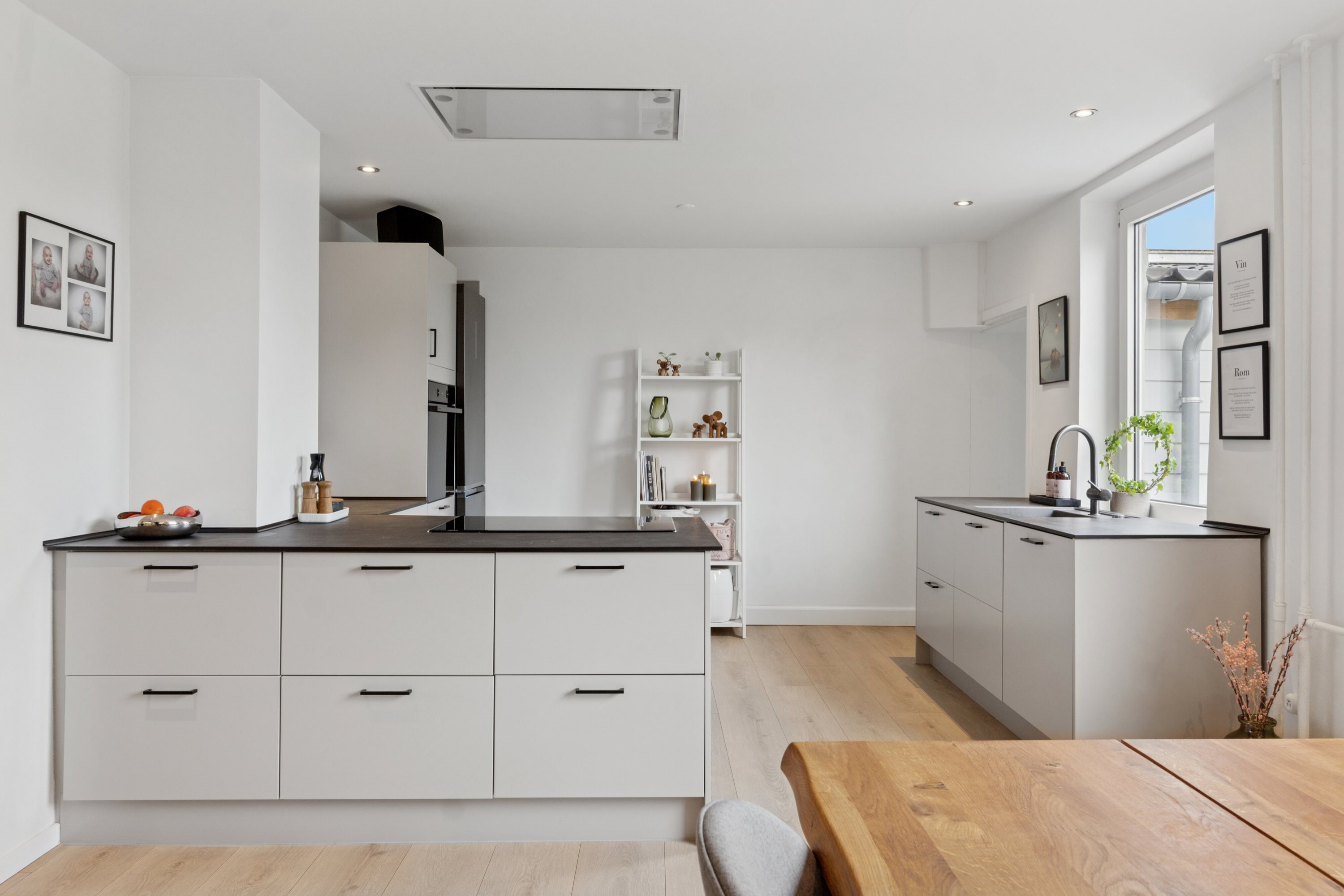 Fremhævet køkken billede i fuldskærmstilstand. Billede af Kalundborgvej 8, 4200 Slagelse