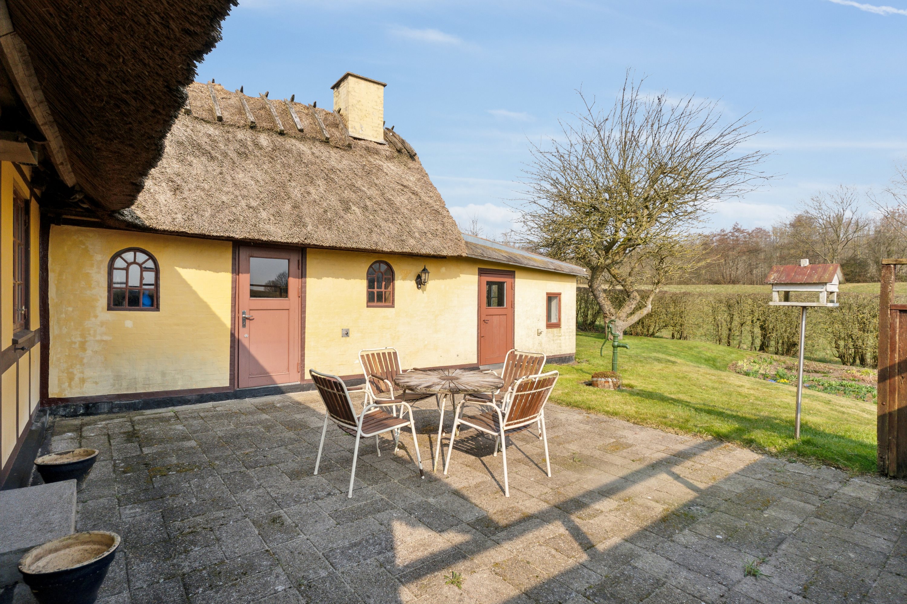 Fremhævet terrasse billede i fuldskærmstilstand. Billede af Brændeskovvej 18, Tved, 5700 Svendborg