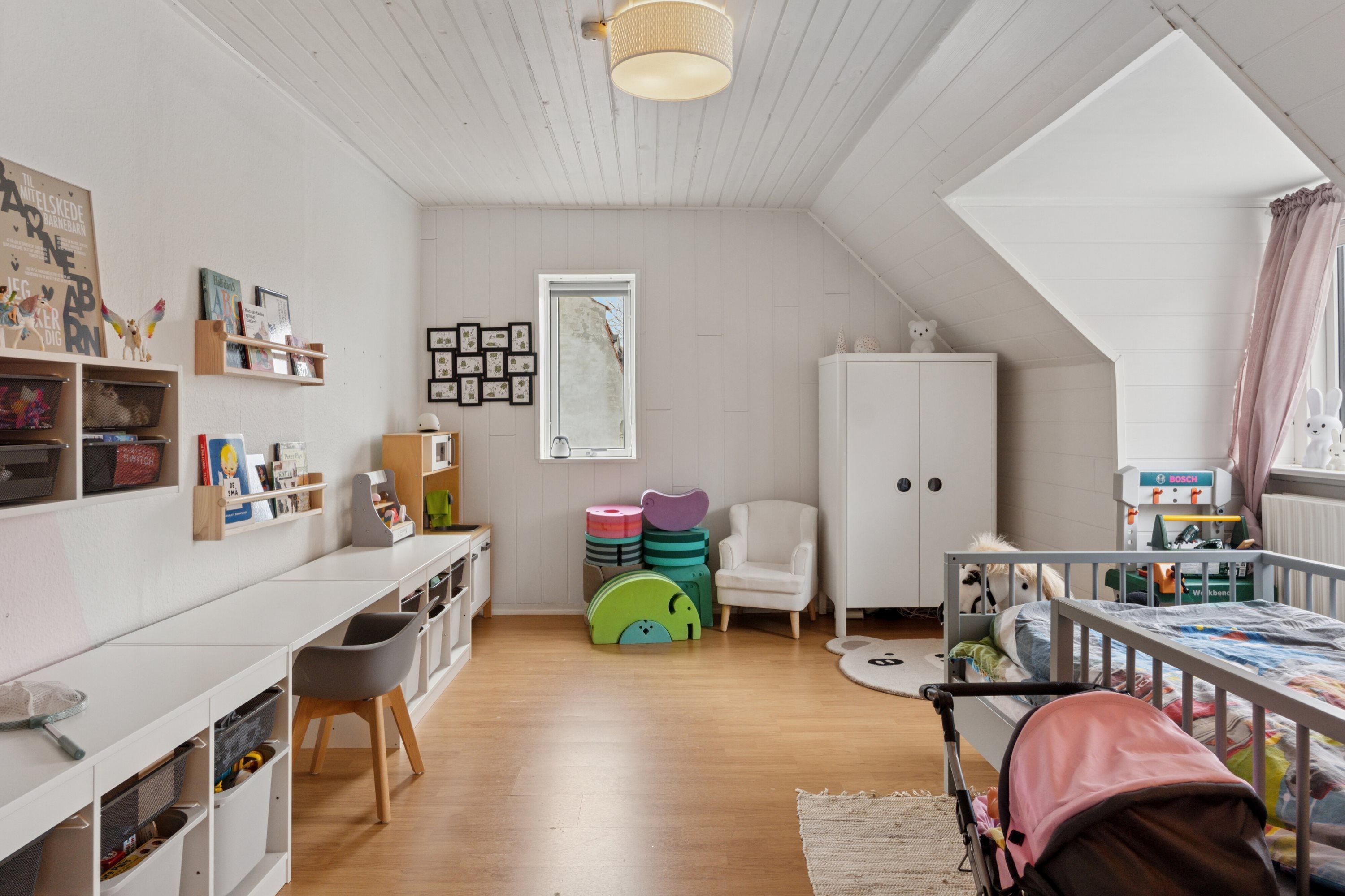 Fremhævet værelse billede i fuldskærmstilstand. Billede af Kalundborgvej 8, 4200 Slagelse