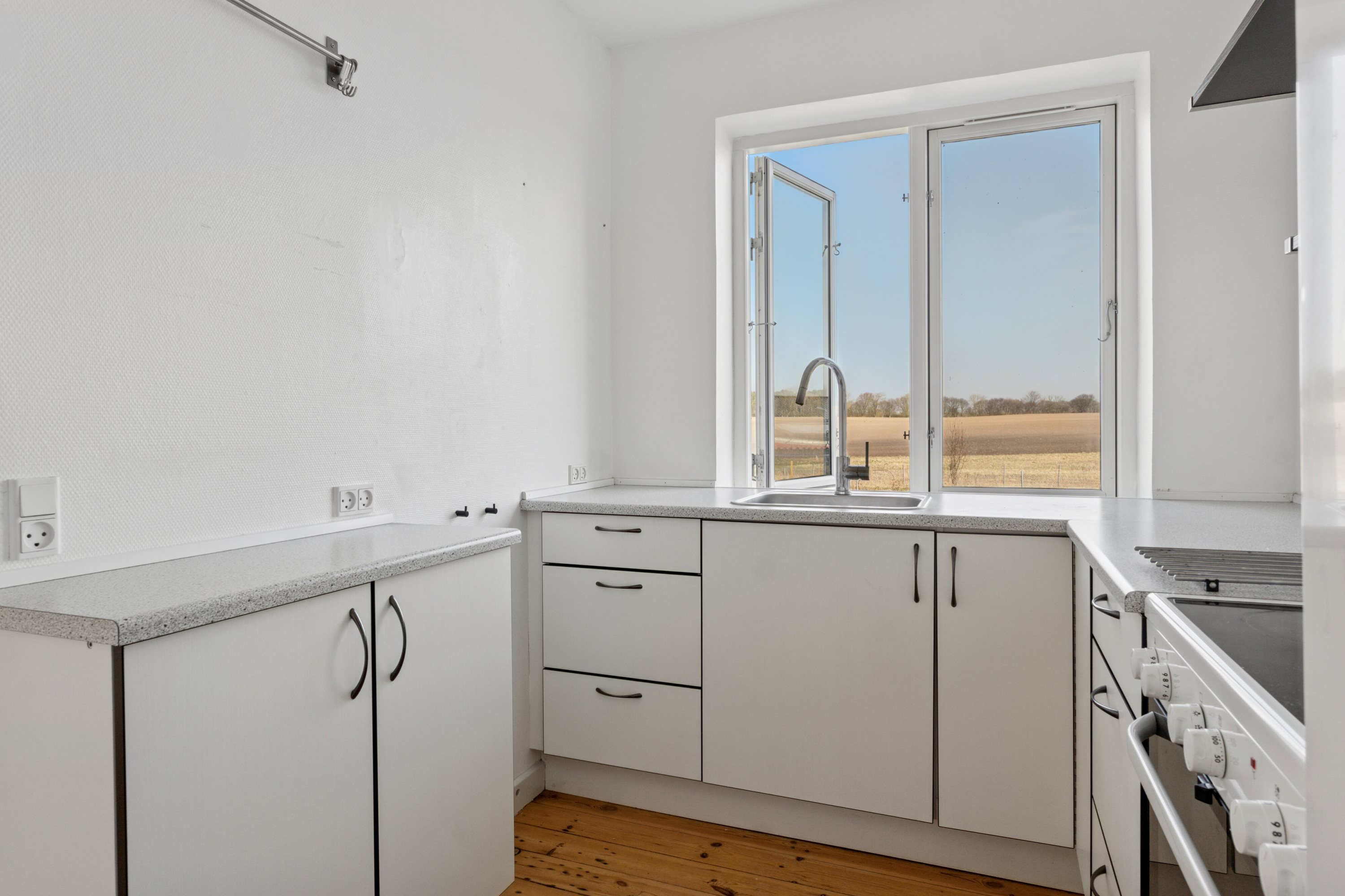 Fremhævet køkken billede i fuldskærmstilstand. Billede af Orevej 58, 4760 Vordingborg