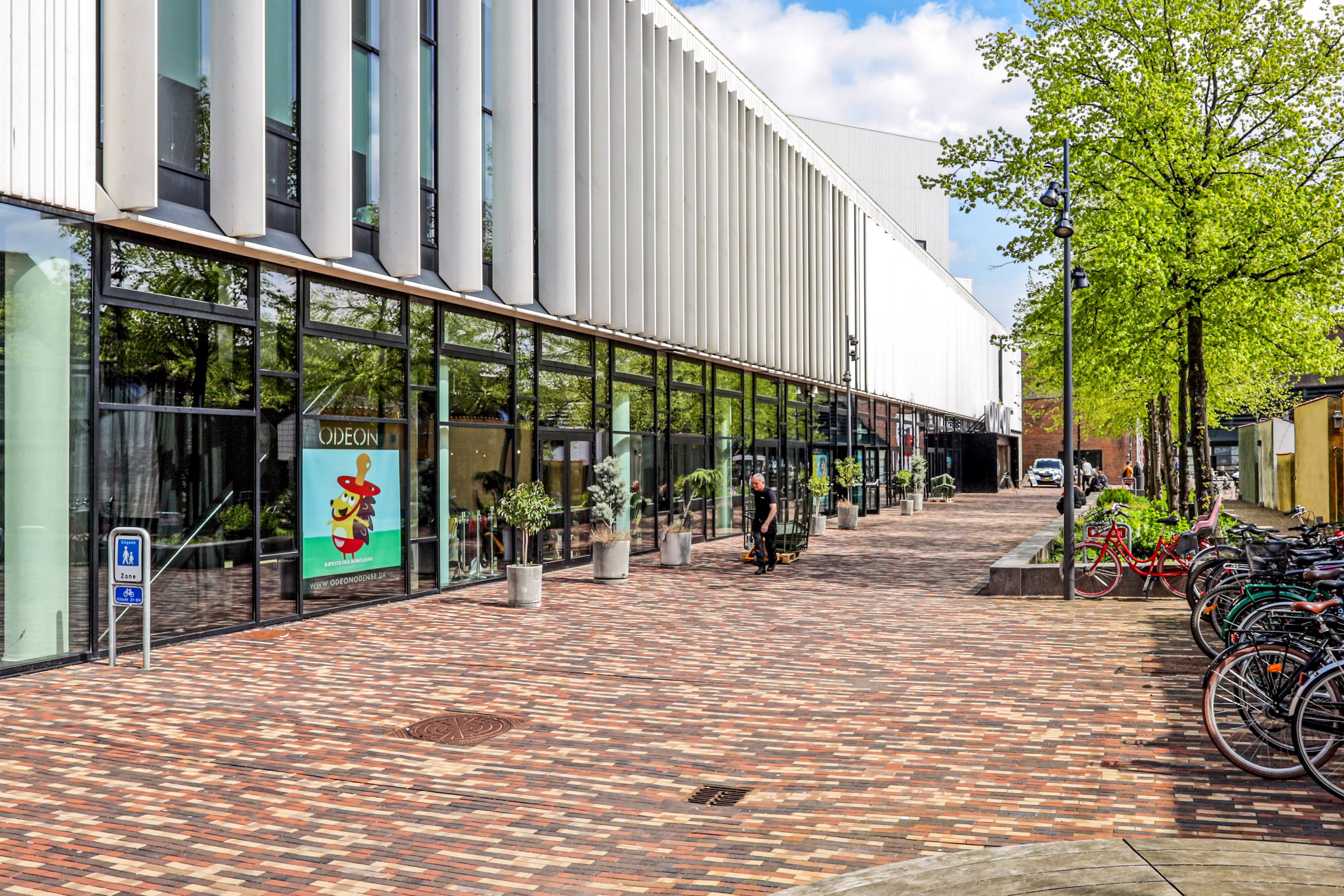 Fremhævet ejendommen billede i fuldskærmstilstand. Billede af Odeons Kvarter 21, 8. th., 5000 Odense C