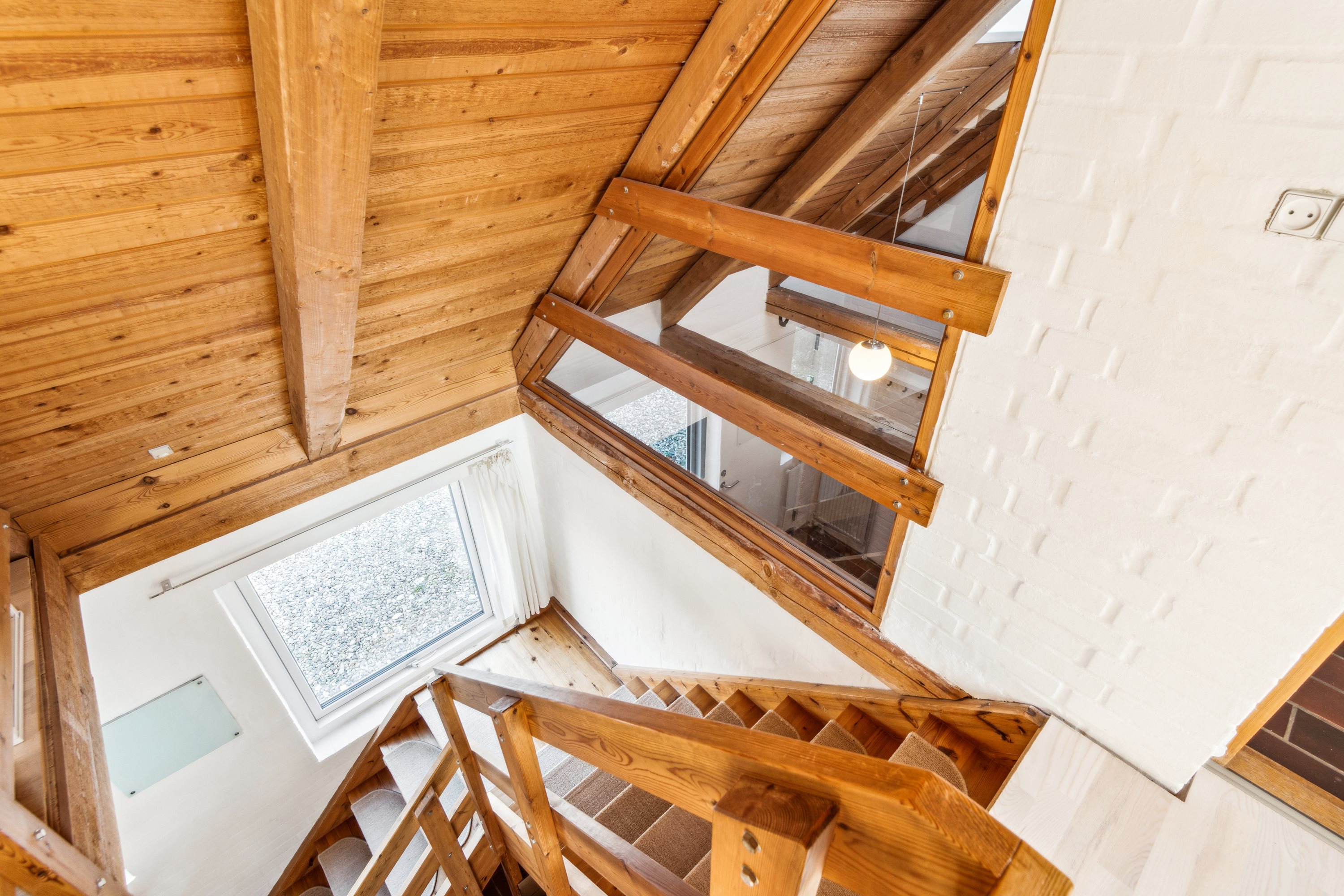 Fremhævet trappe billede i fuldskærmstilstand. Billede af Horsens Byvej 7, 9520 Skørping