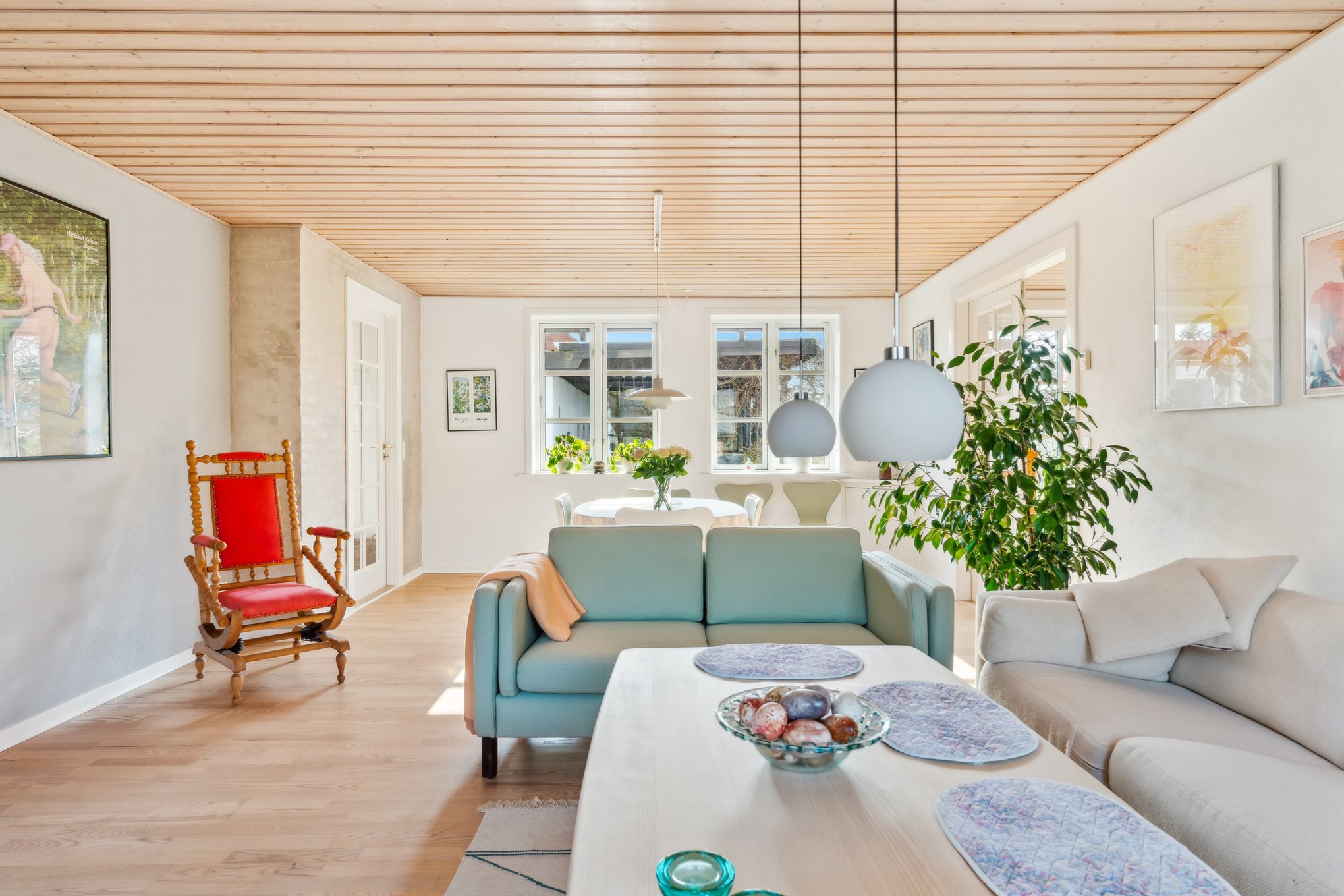 Fremhævet stue billede i fuldskærmstilstand. Billede af Birkestien 2, Mellerup, 8930 Randers NØ