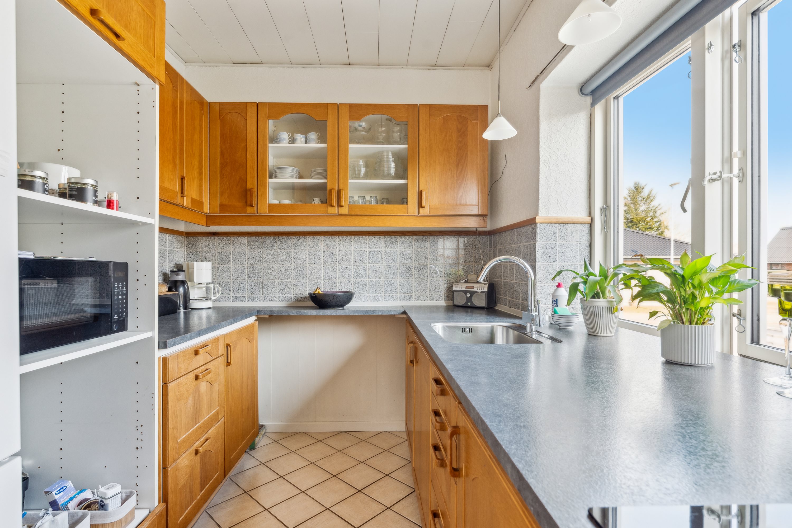 Fremhævet køkken billede i fuldskærmstilstand. Billede af Tværgade 5, 8850 Bjerringbro