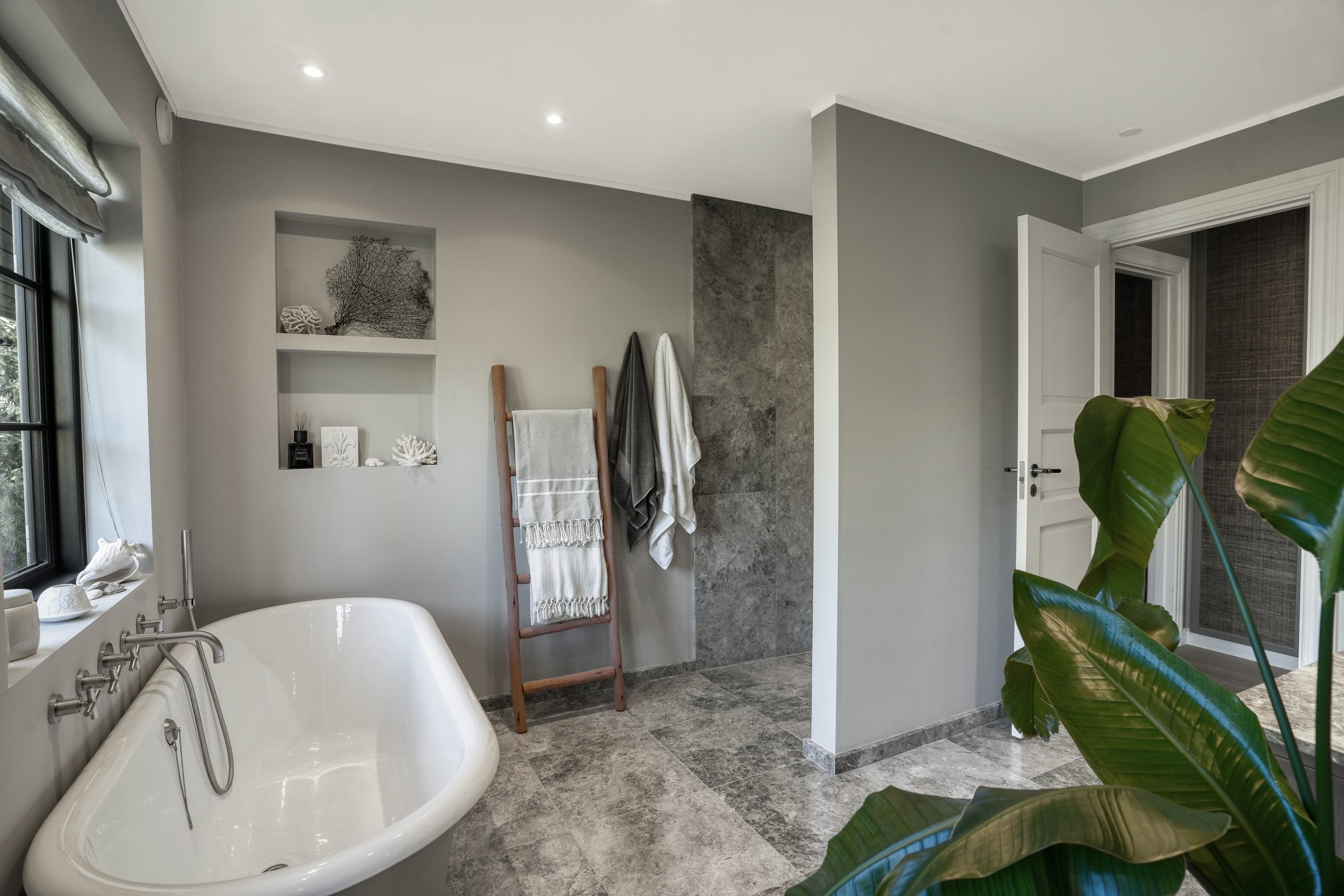 Fremhævet badeværelse billede i fuldskærmstilstand. Billede af Gyvelvej 18, 3100 Hornbæk