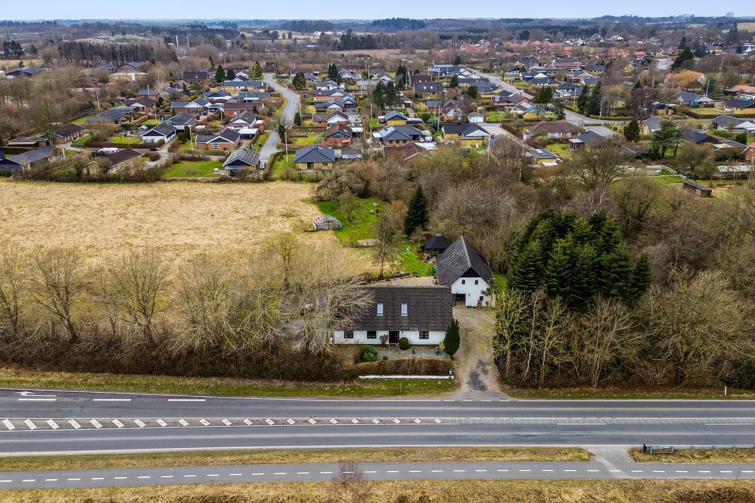 Fremhævet luftfoto billede i fuldskærmstilstand. Billede af Haderslevvej 469, Genner, 6230 Rødekro