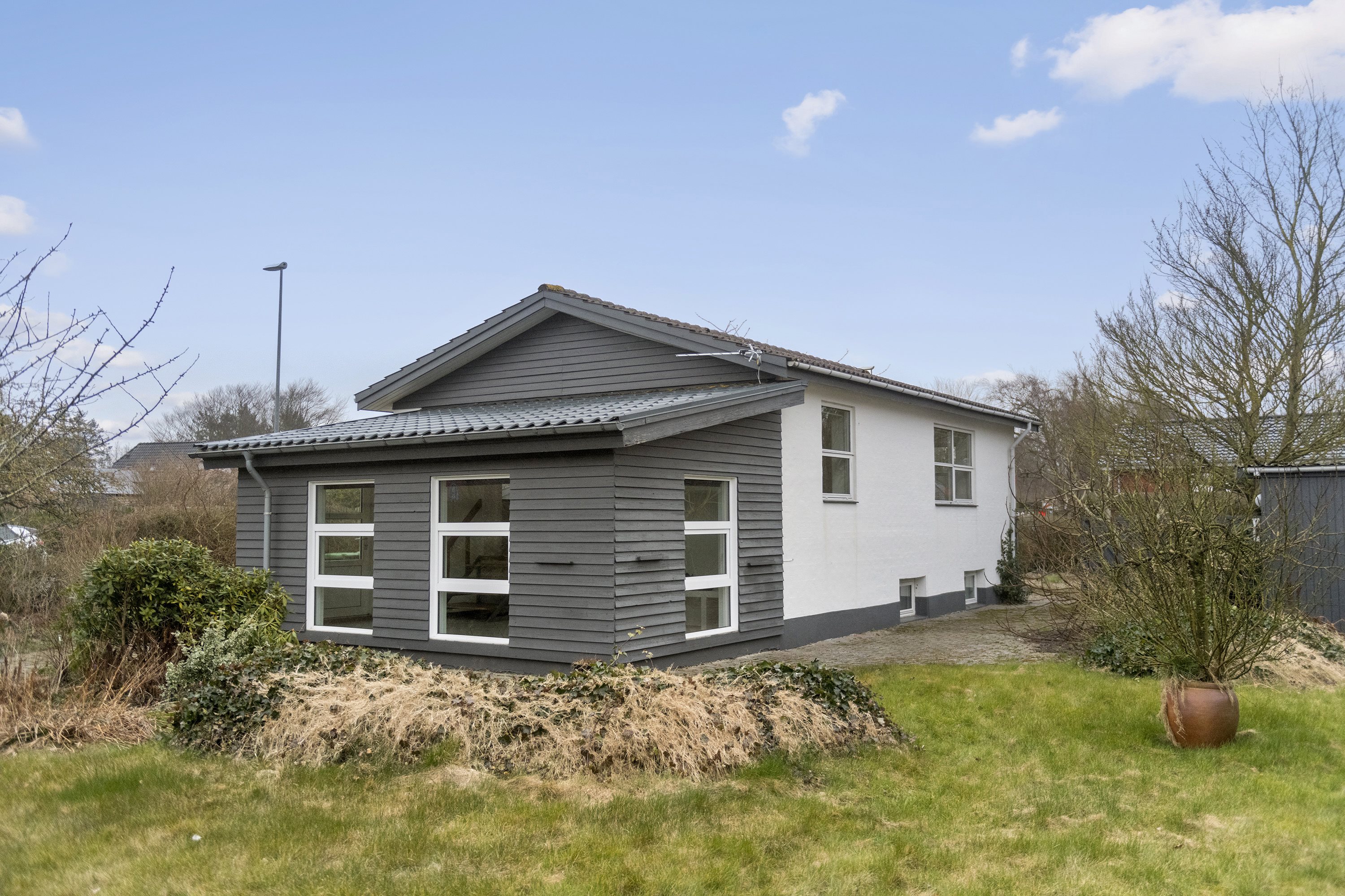 Miniaturebillede 1: ejendommen. Billede af Højvangs Alle 62, 6700 Esbjerg