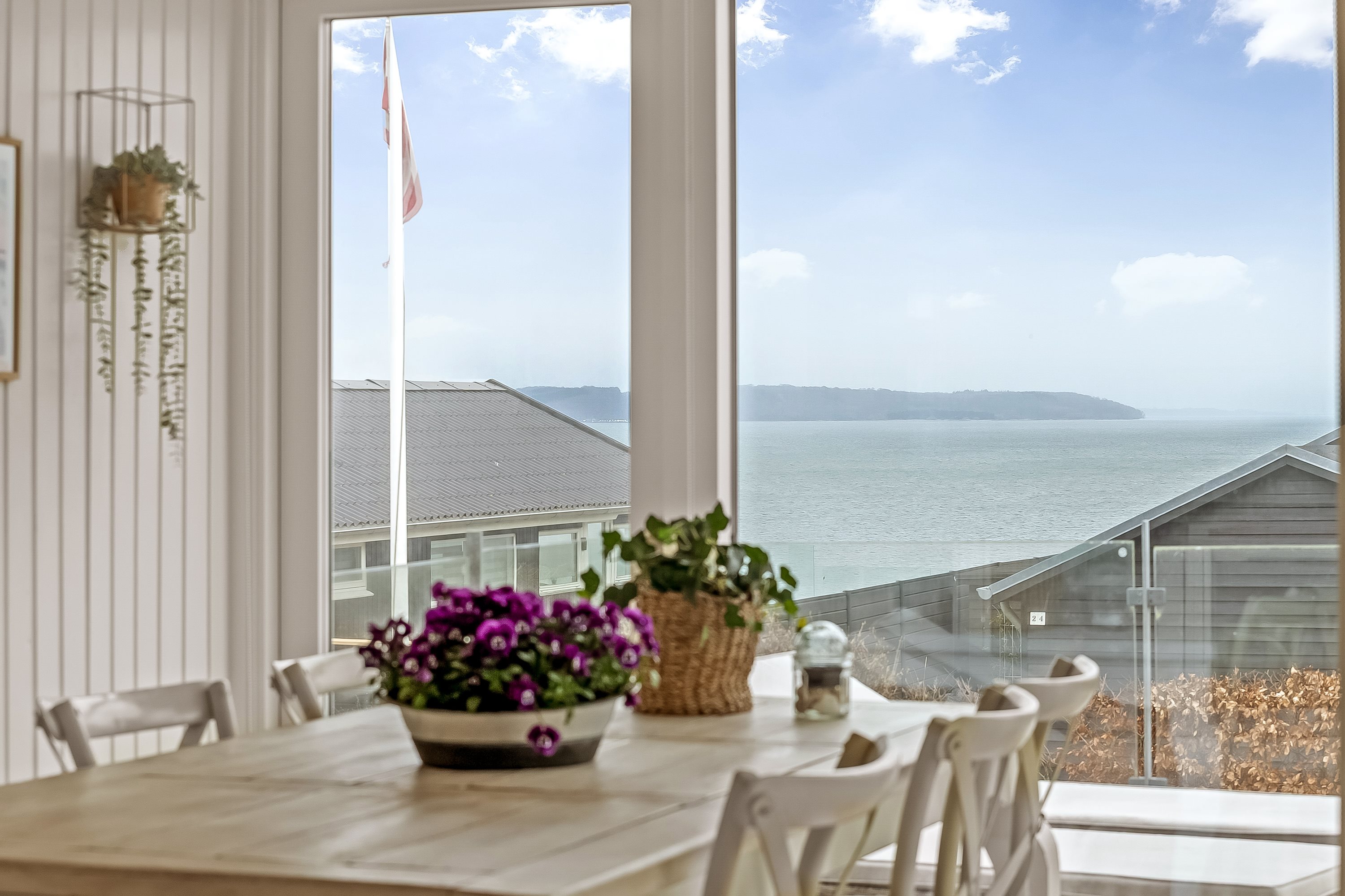 Fremhævet udsigt billede i fuldskærmstilstand. Billede af Violvej 5, Mørkholt, 7080 Børkop